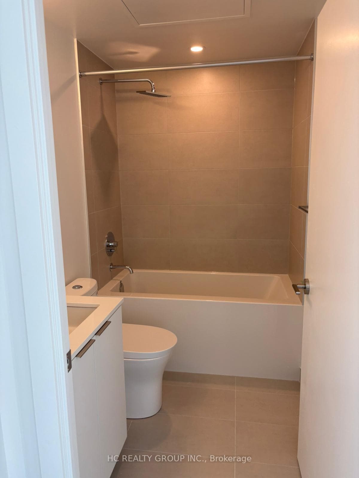 8 Wellesley Street Unit 5201 photo 5