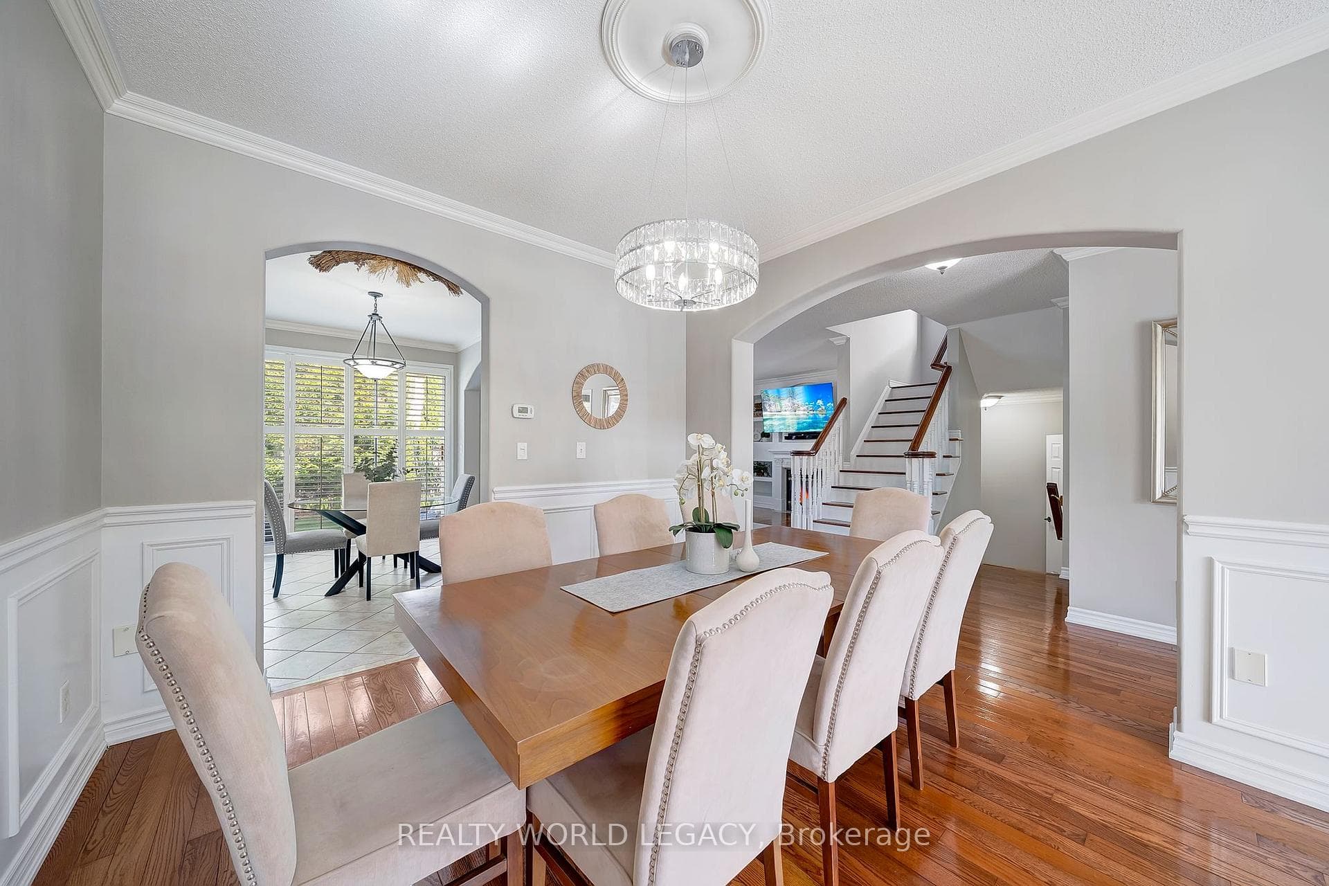 860 Somerville Terrace photo 9