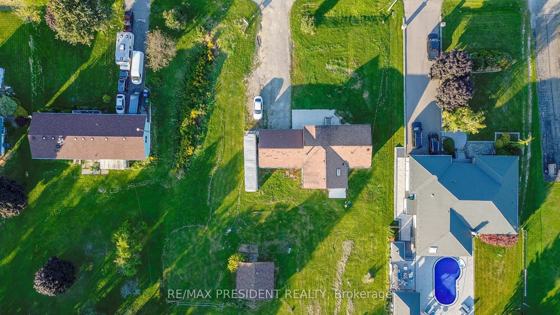 13924 Kennedy Road photo 5