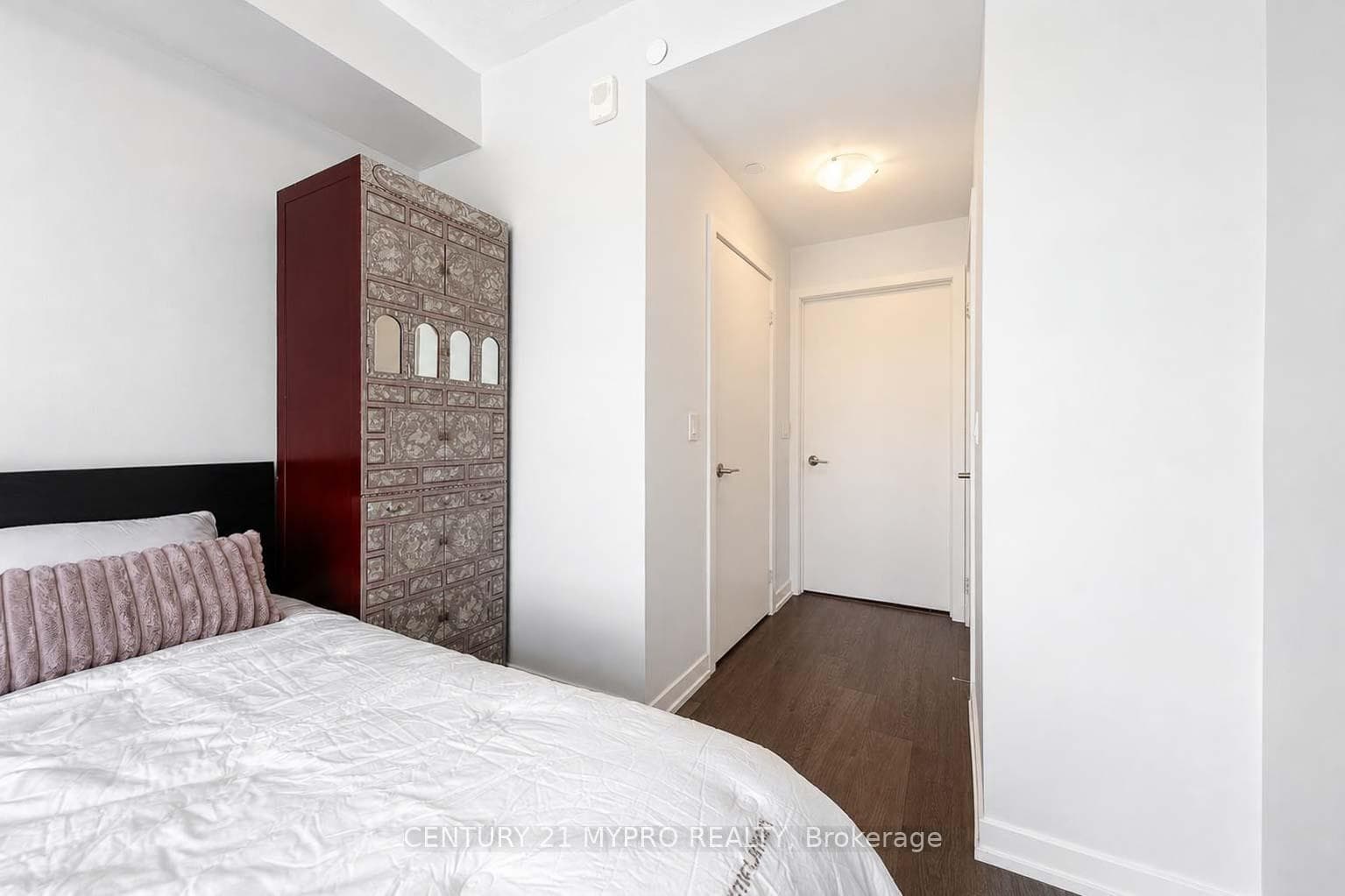 555 William Graham Drive Unit 320 photo 19