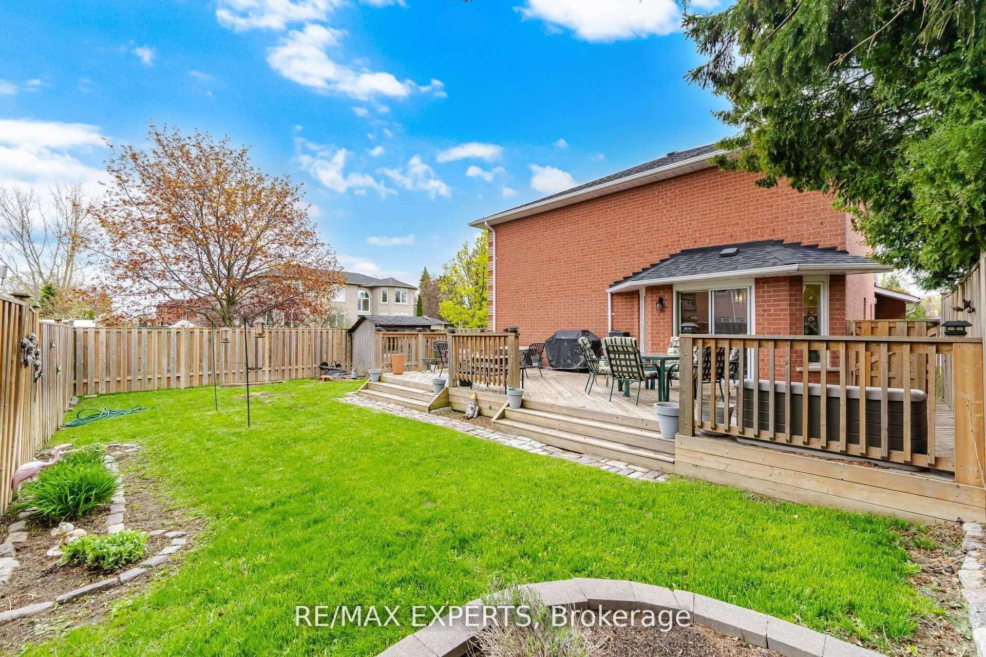 65 Brumwell Street photo 46