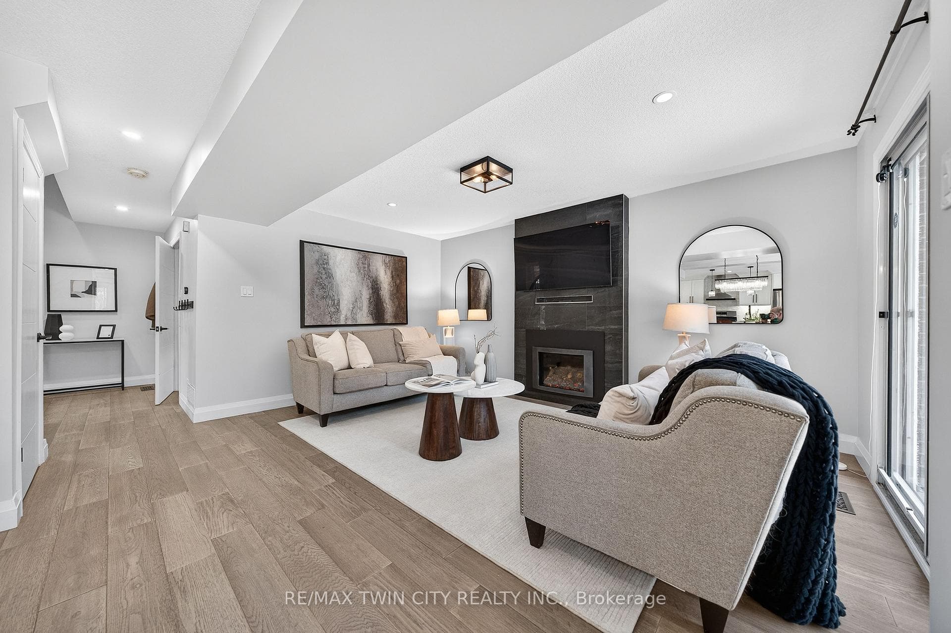 166 Westvale Drive photo 25