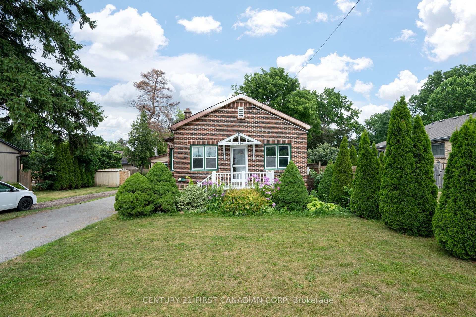 1456 Gore Road photo 2