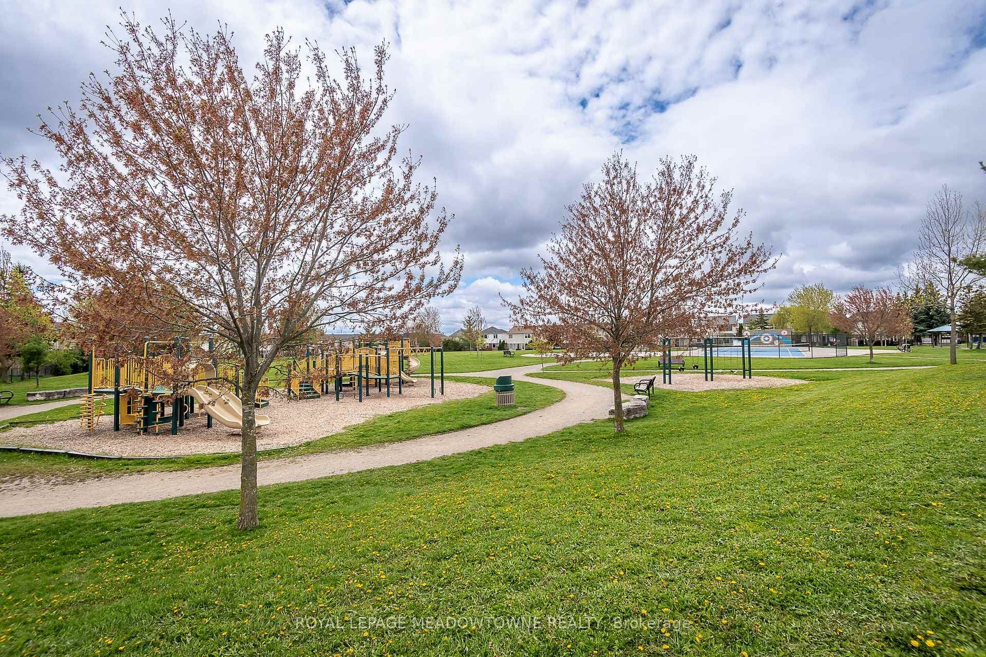Great space to enjoy the outdoors!