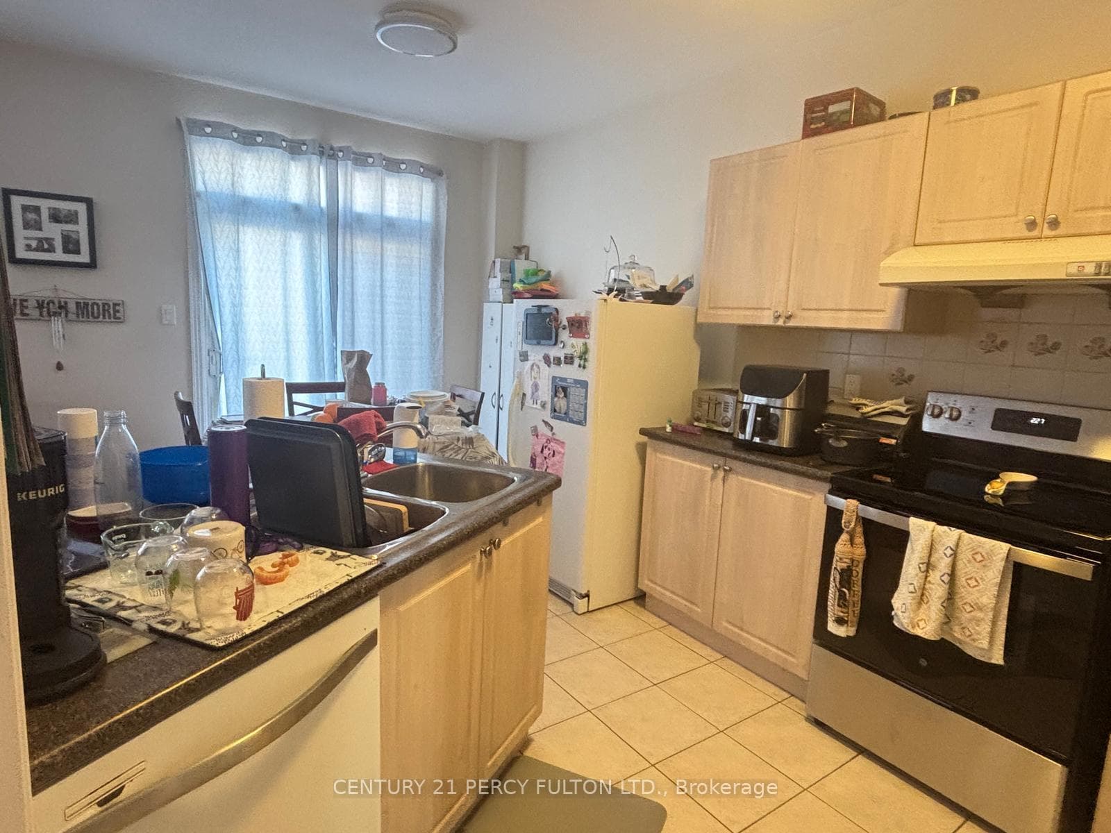 64 Oakford Drive photo 4