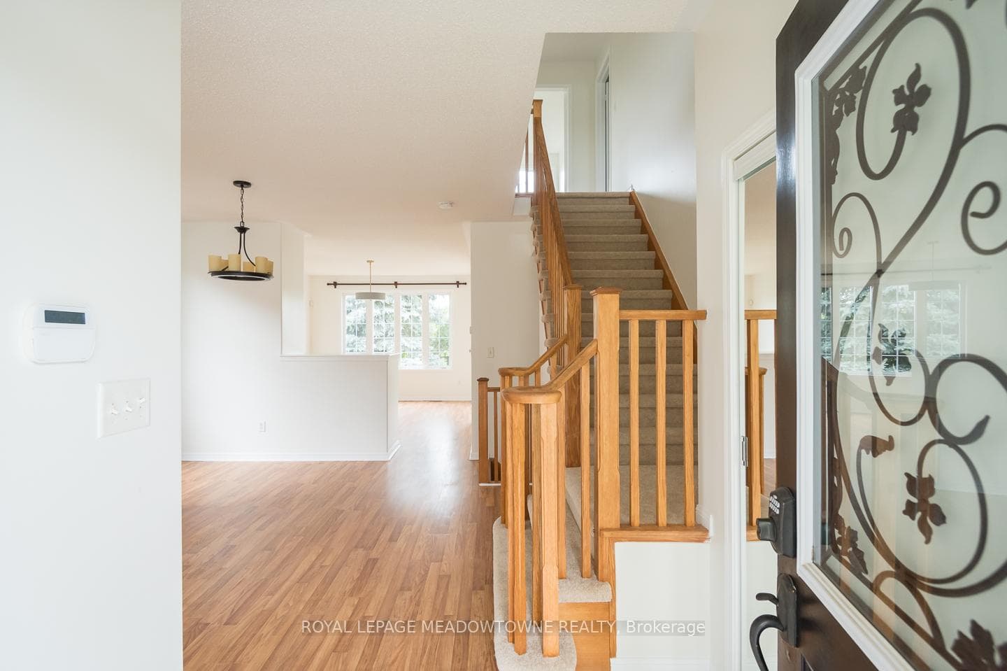 833 Watson Terrace photo 3