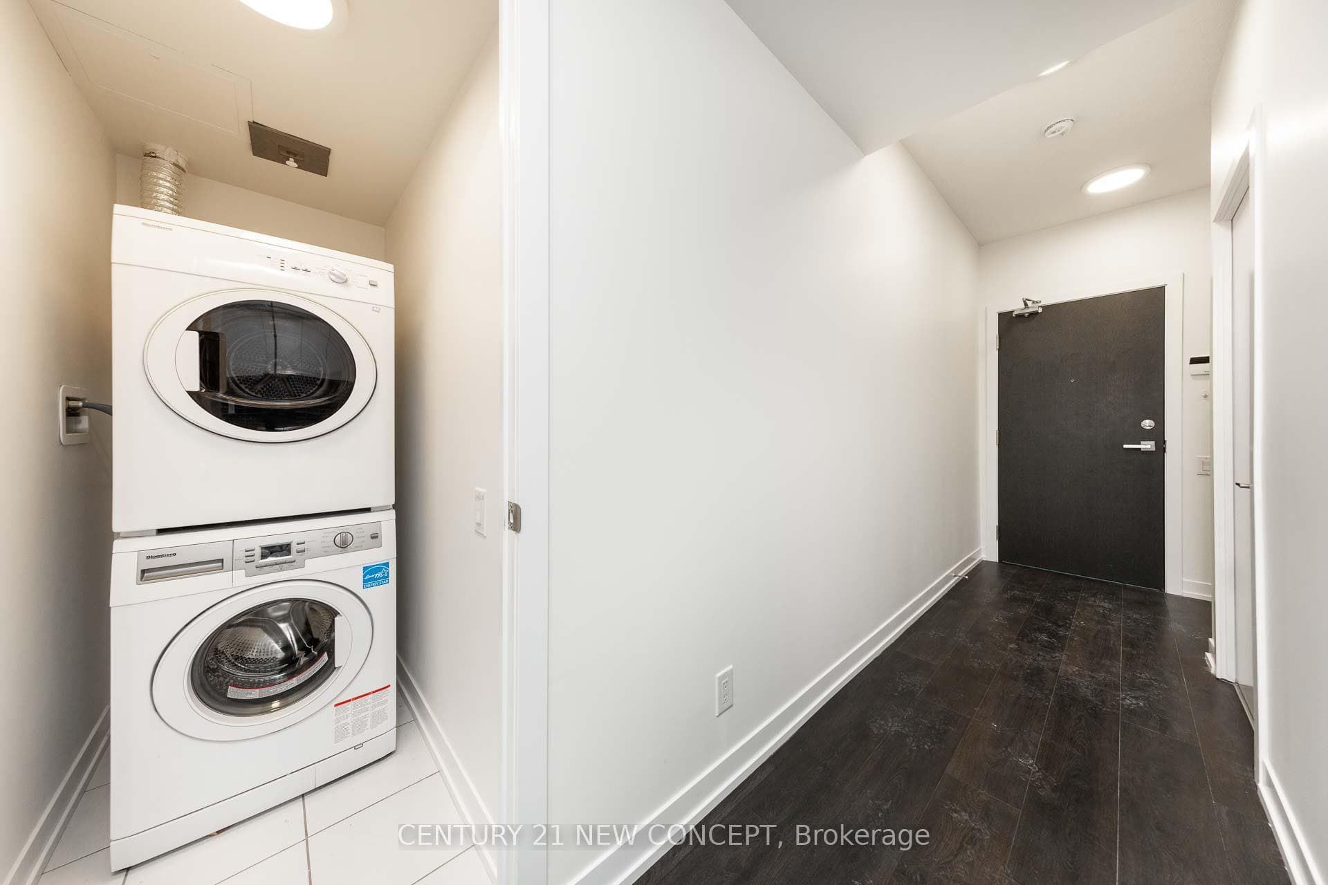 365 Church Street Unit 2102 photo 31
