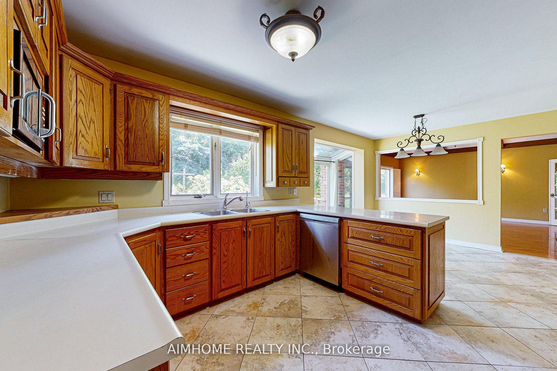 12301 Keele Street photo 17