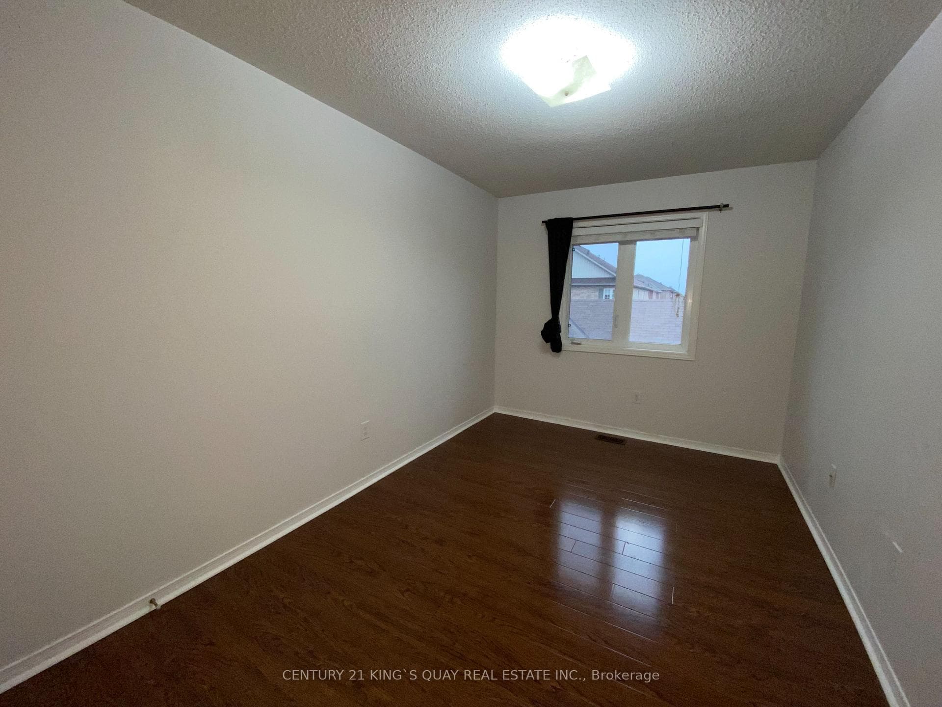 1102 Bur Oak Avenue photo 11