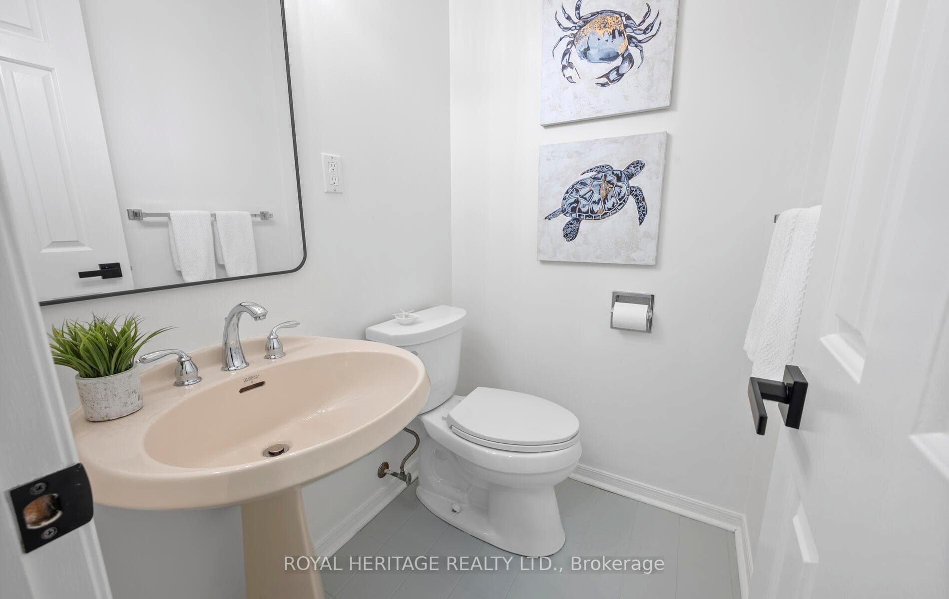 446 Broadgreen Street photo 21