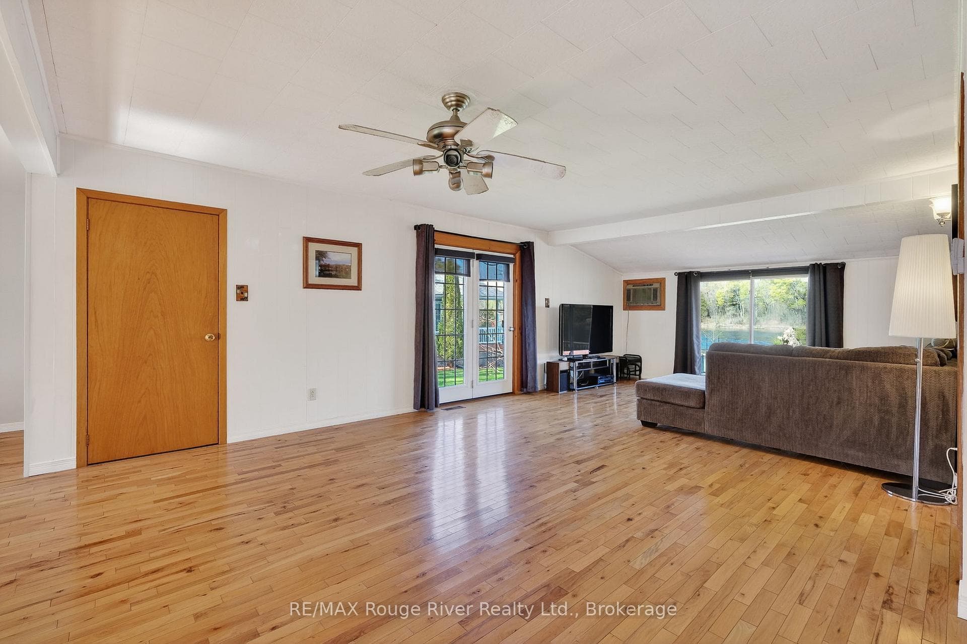 169 Cedar Drive photo 9