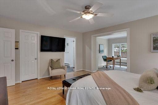 1887 Campbell Avenue photo 20