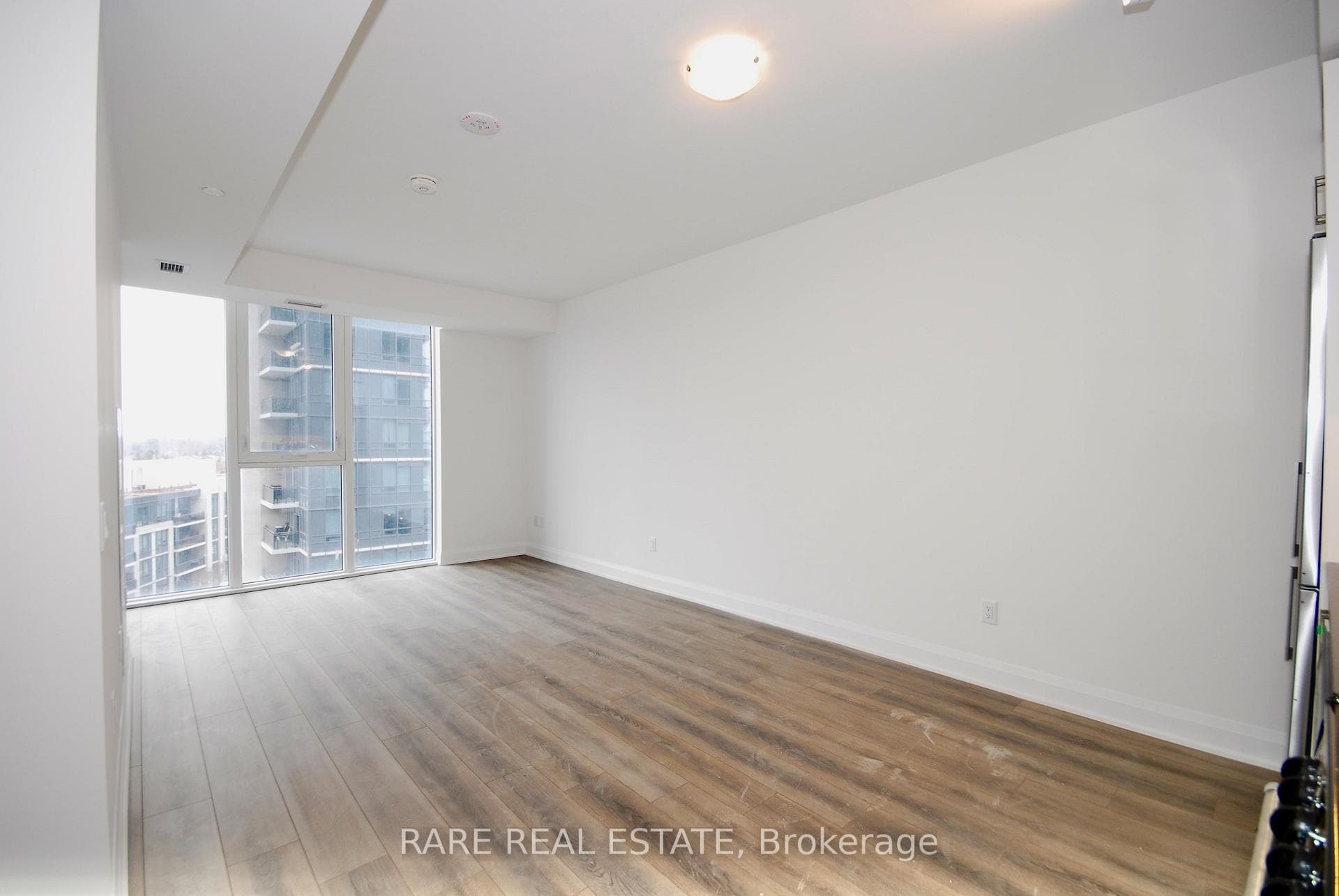 20 Gatineau Drive Unit 711E photo 5