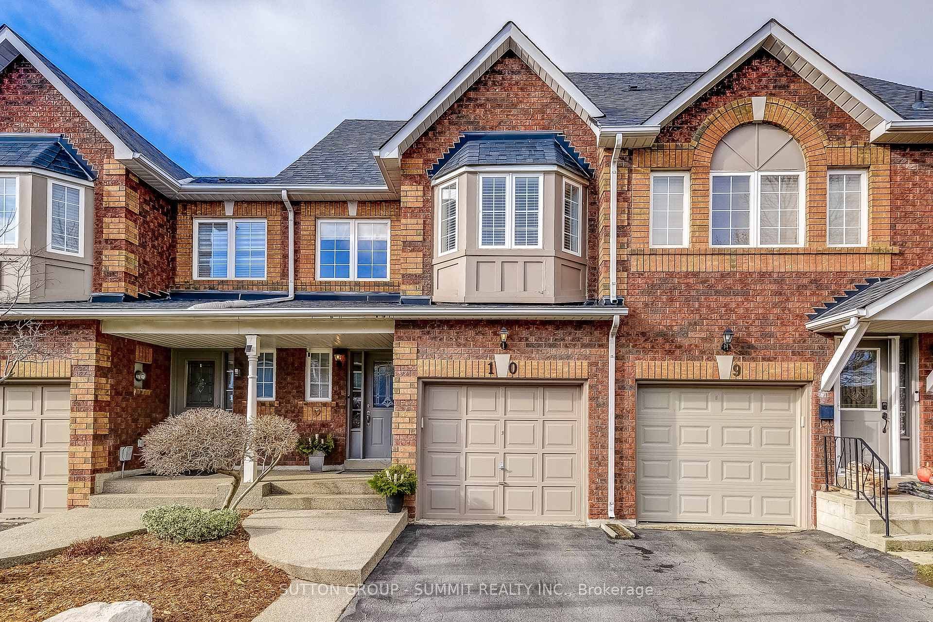 1425 Abbeywood Drive Unit 10 photo 1