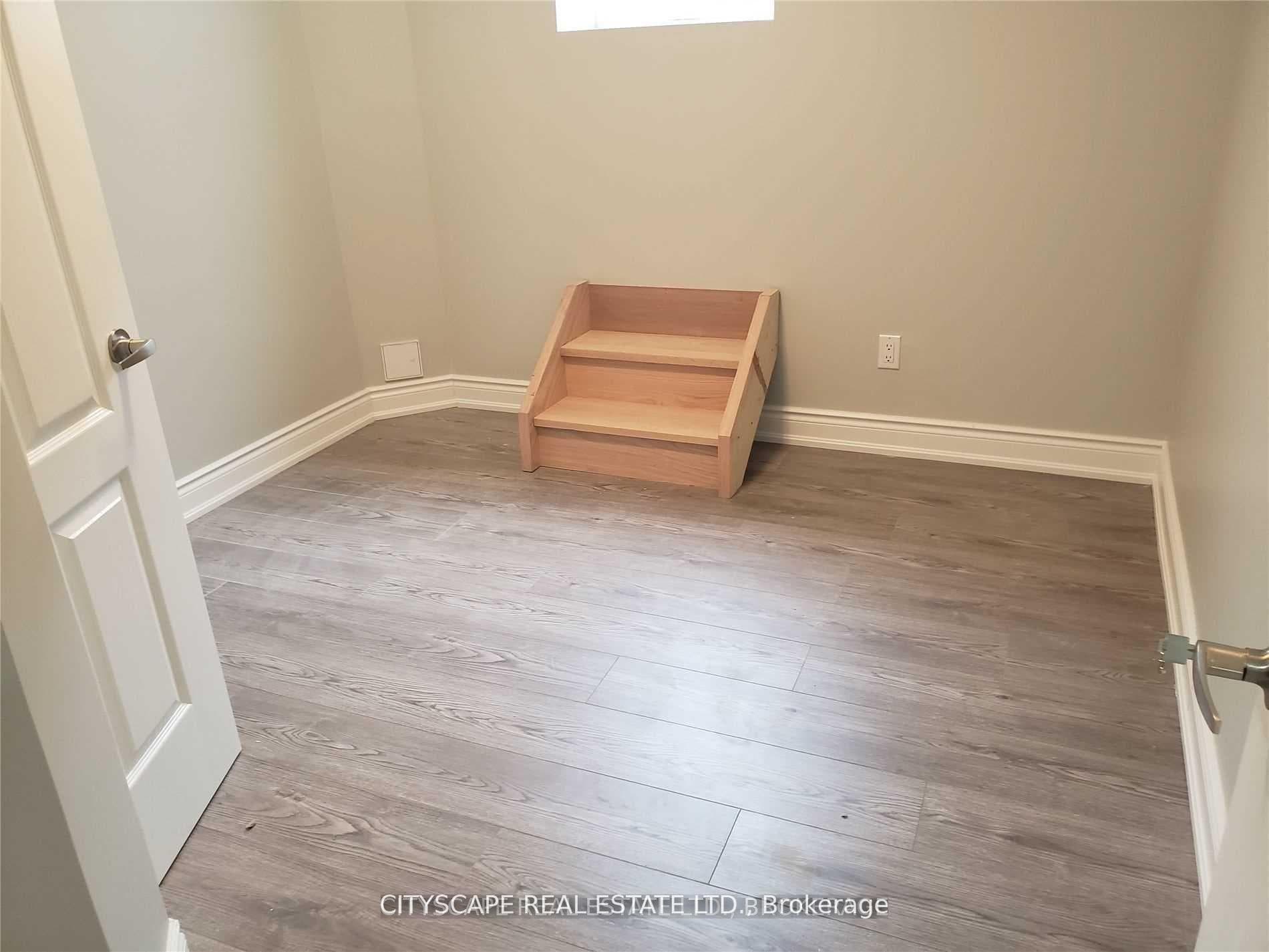 4375 Trail Blazer Way Unit Bsmt photo 8