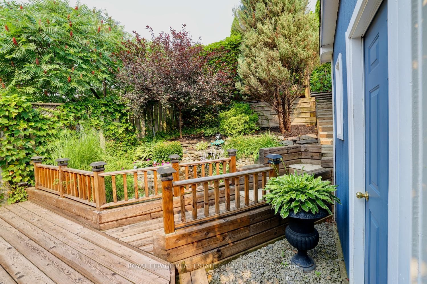 1148 Bonin Crescent photo 24