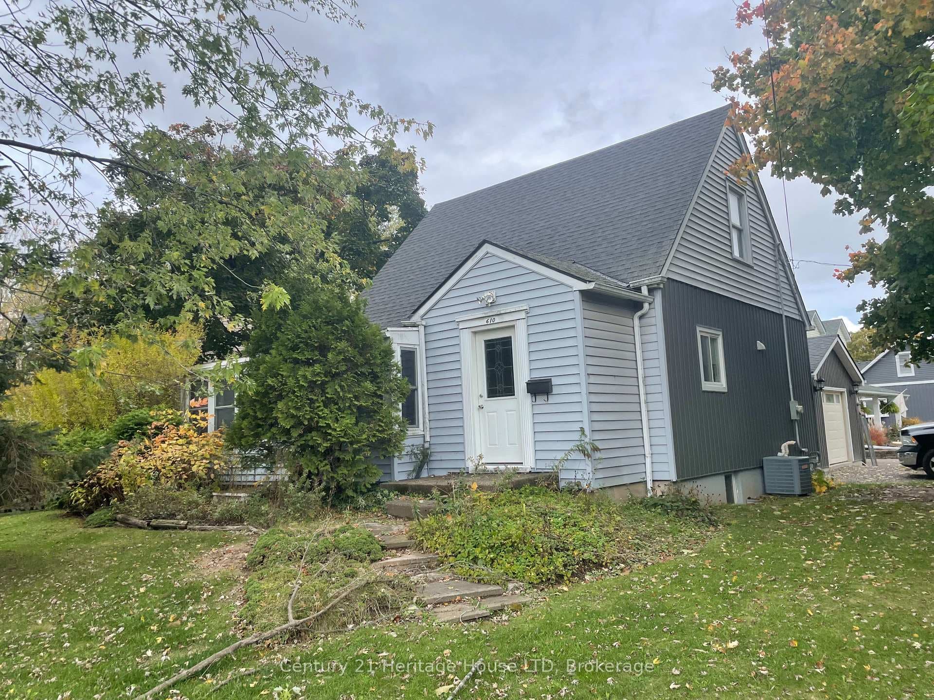 610 Quaker Road photo 1