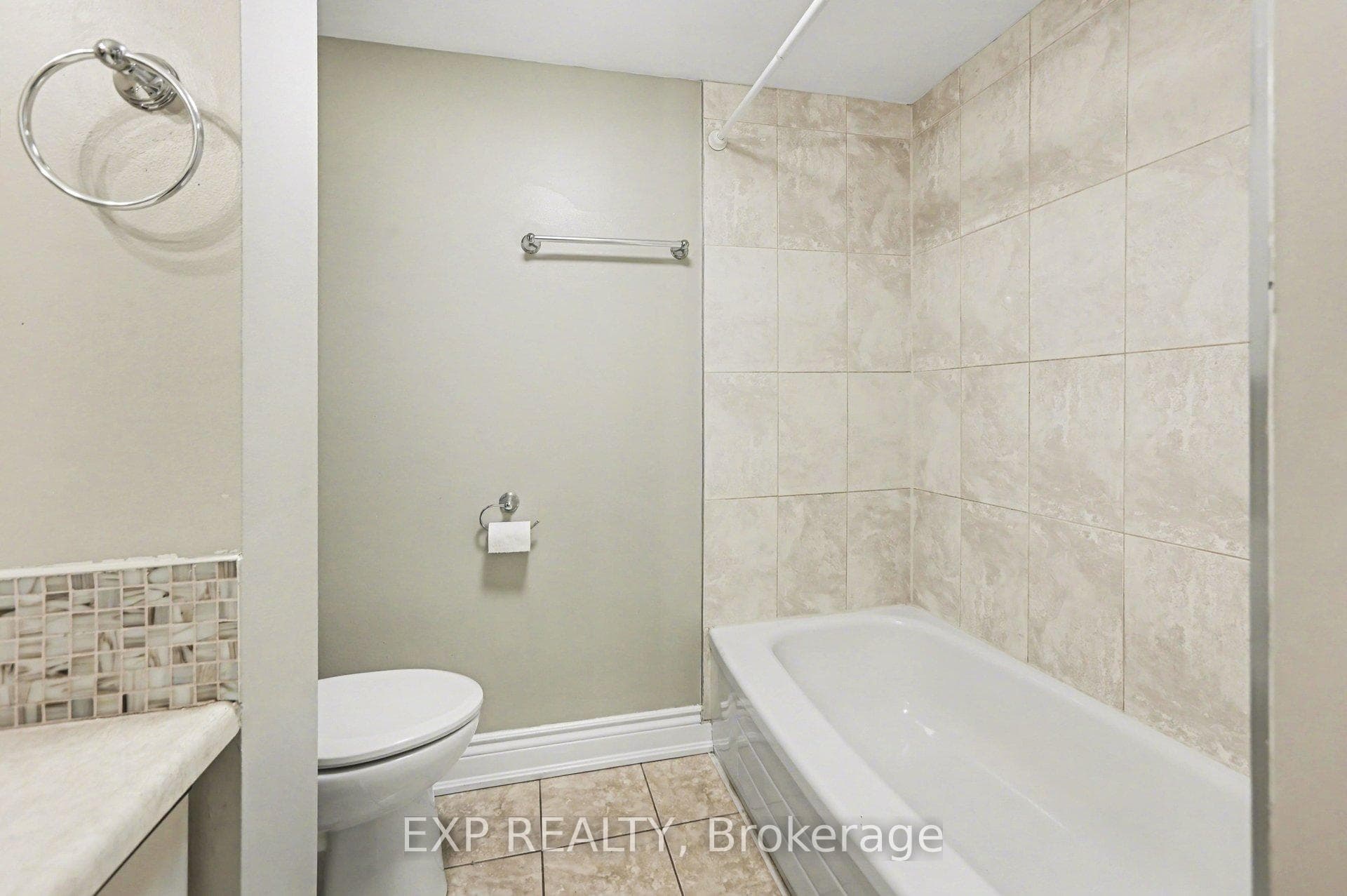 80 Sandcastle Drive Unit 404 photo 14