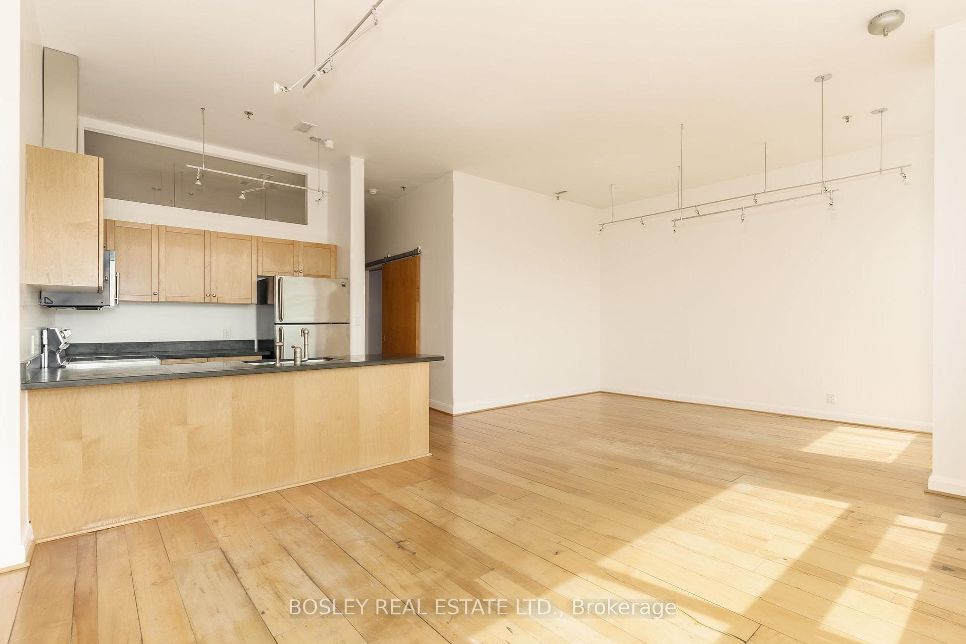 700 King Street Unit 1212 photo 1