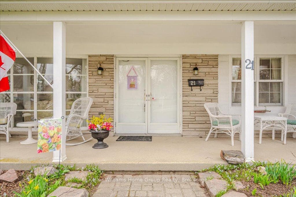 21 Kingsley Court photo 5