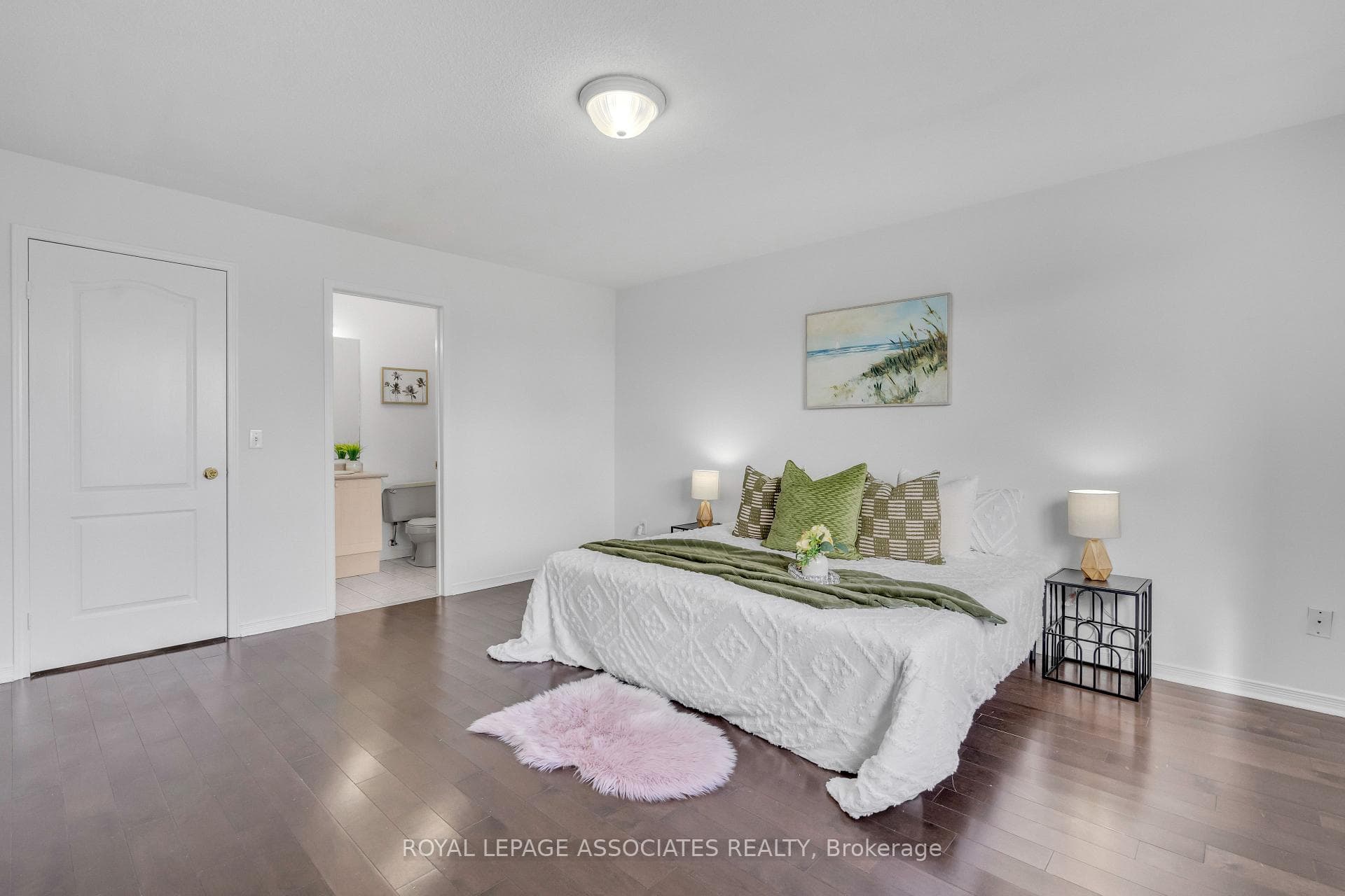 144 Jenkinson Way photo 17
