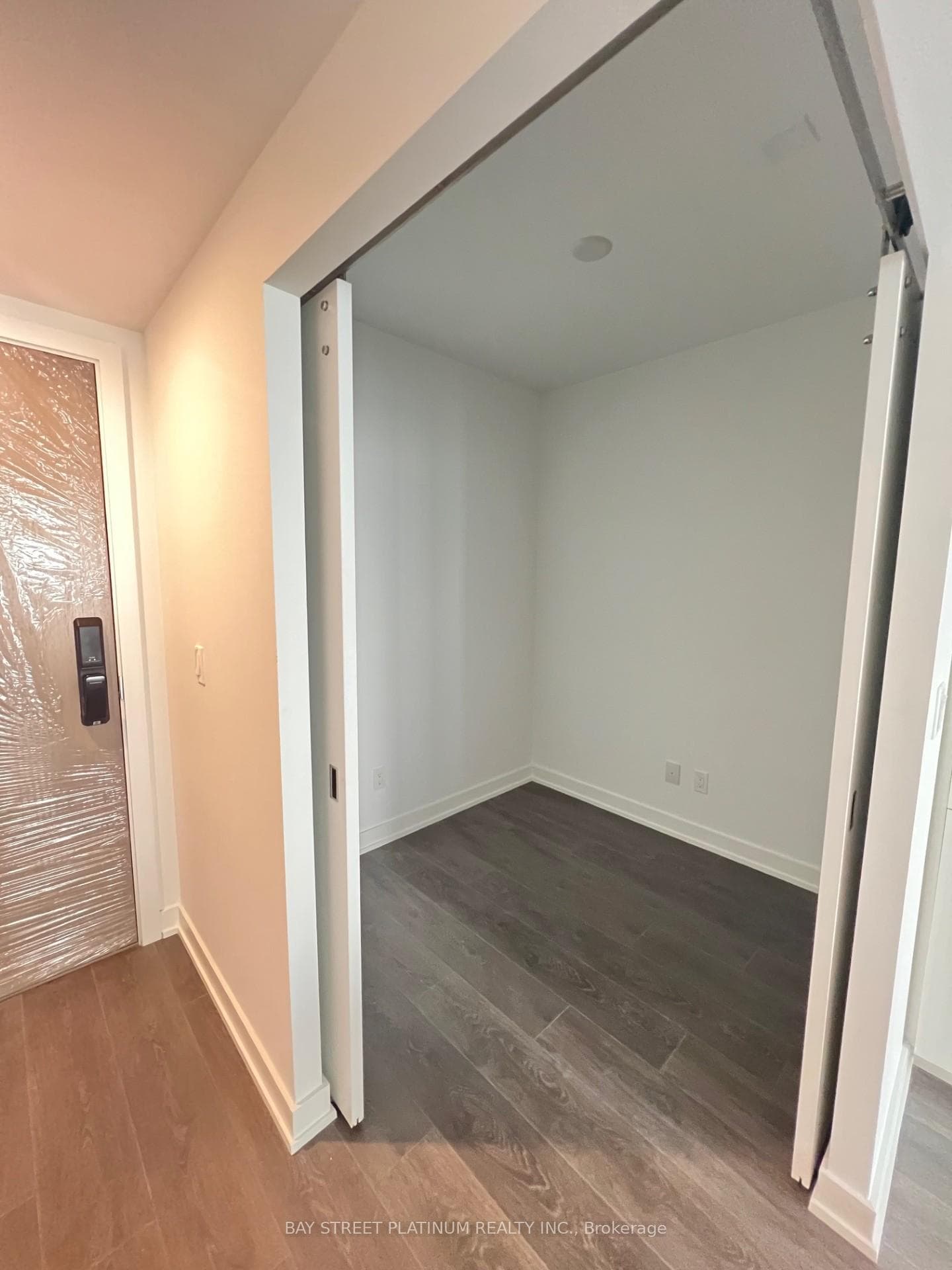 370 MARTHA Street Unit 1204 photo 4