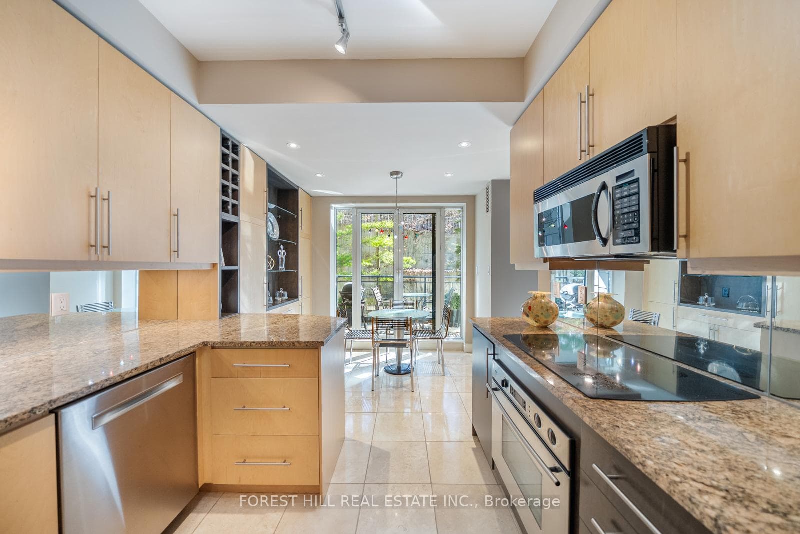11 William Carson Crescent Unit 221 photo 7