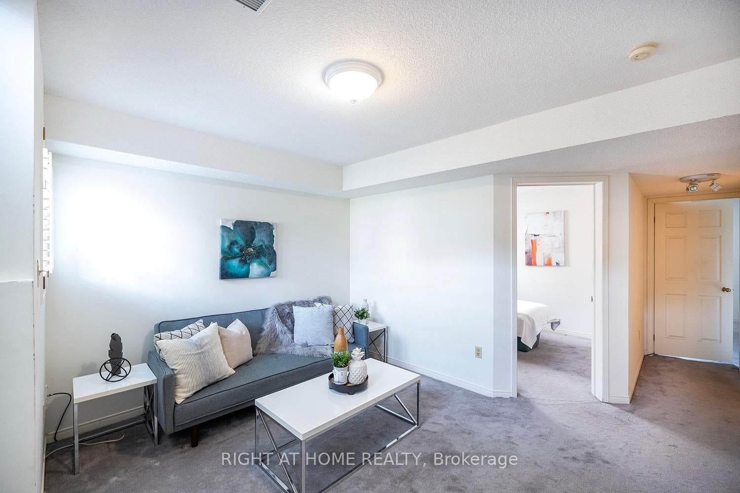 55 Abernethy Crescent photo 22