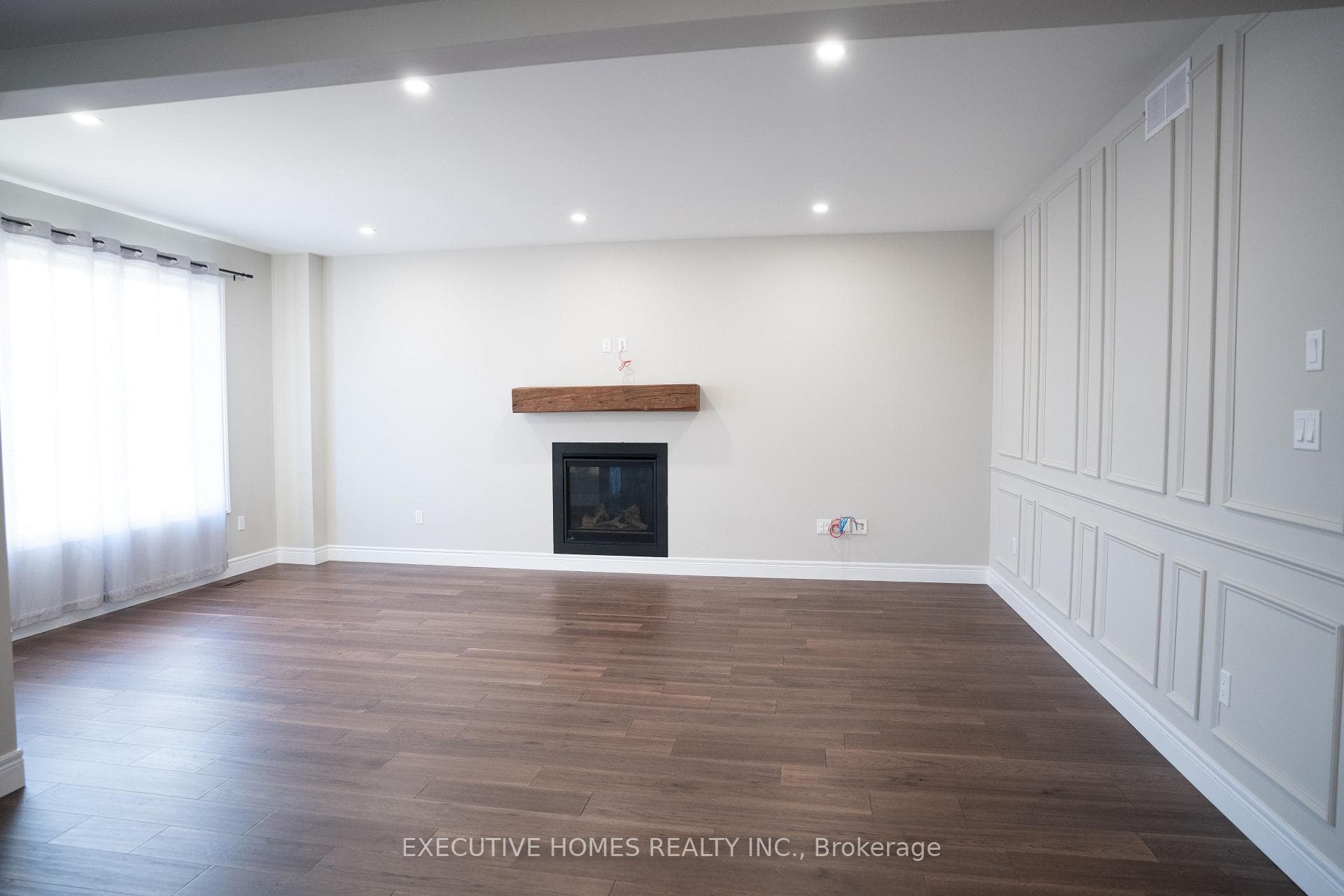 86 Gellert Drive photo 3