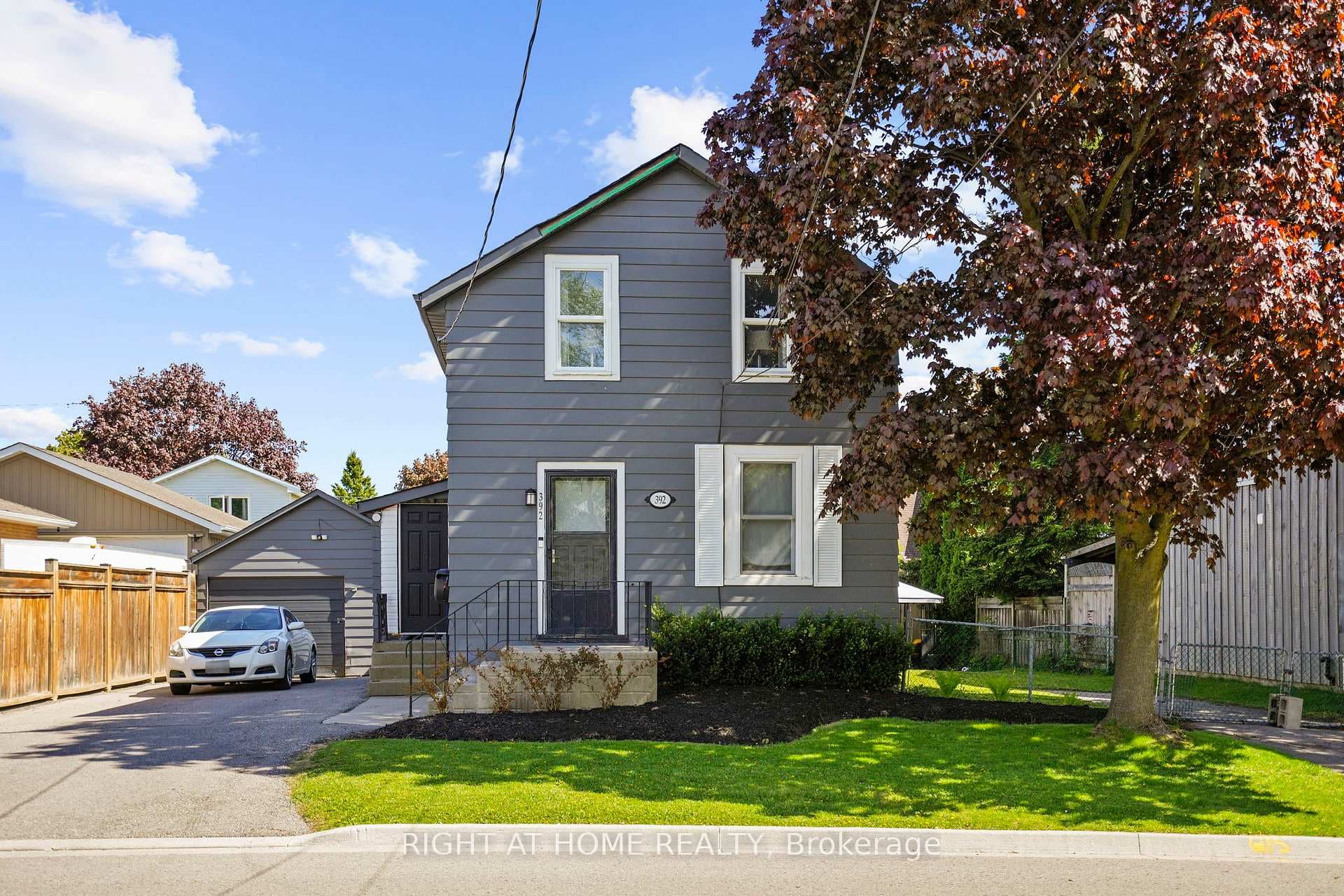392 Stouffer Street photo 1