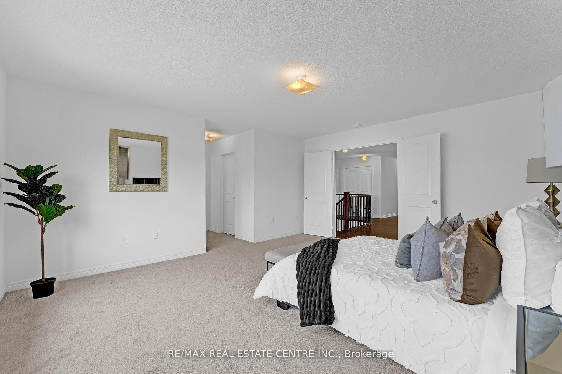 456 Black Cherry Crescent photo 21