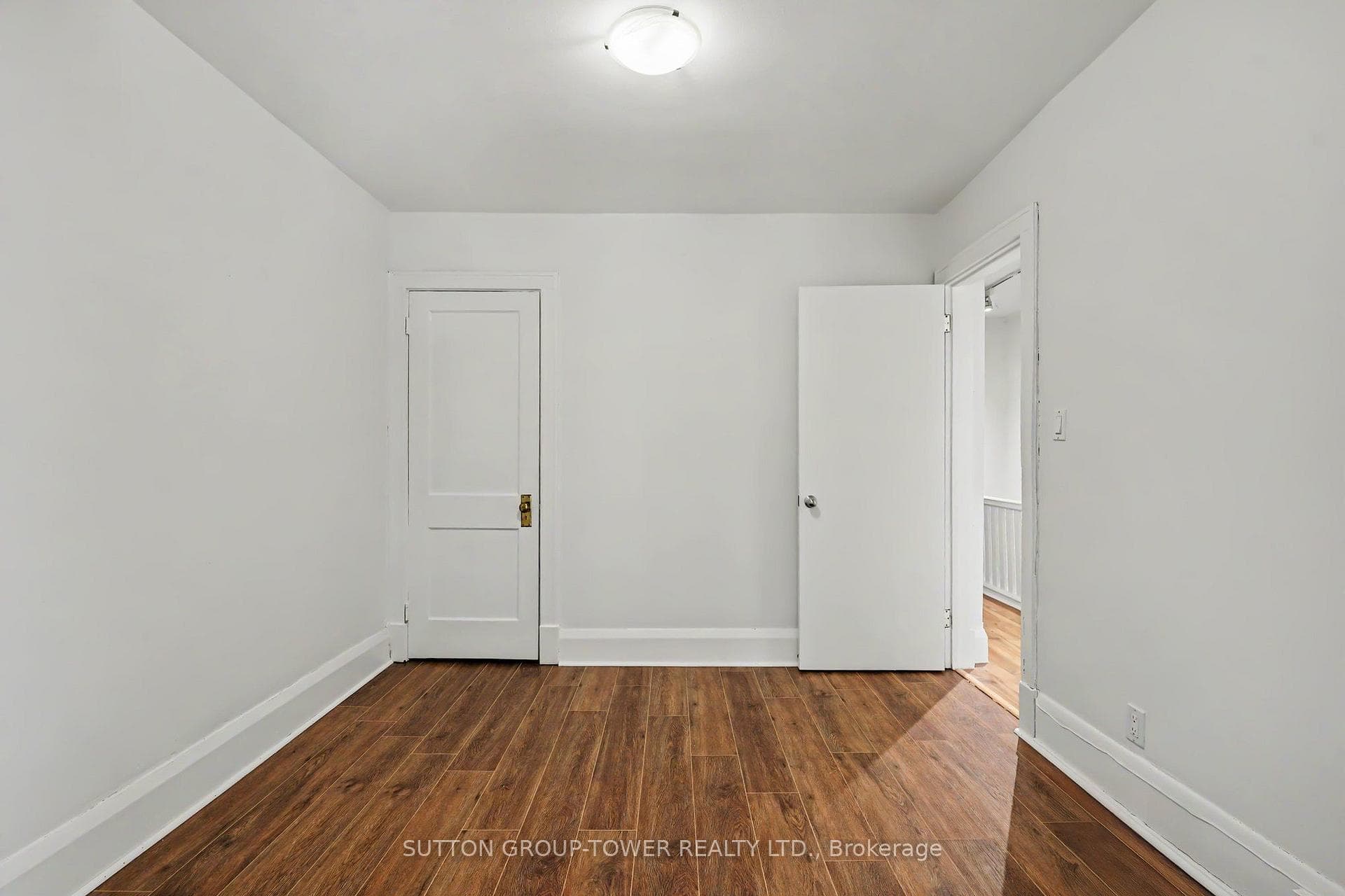 118 Castlefield Avenue photo 16