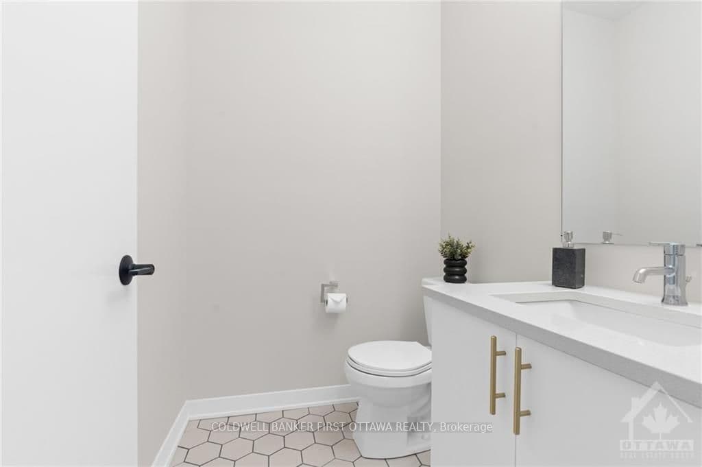 3085 TRAVERTINE Way photo 28