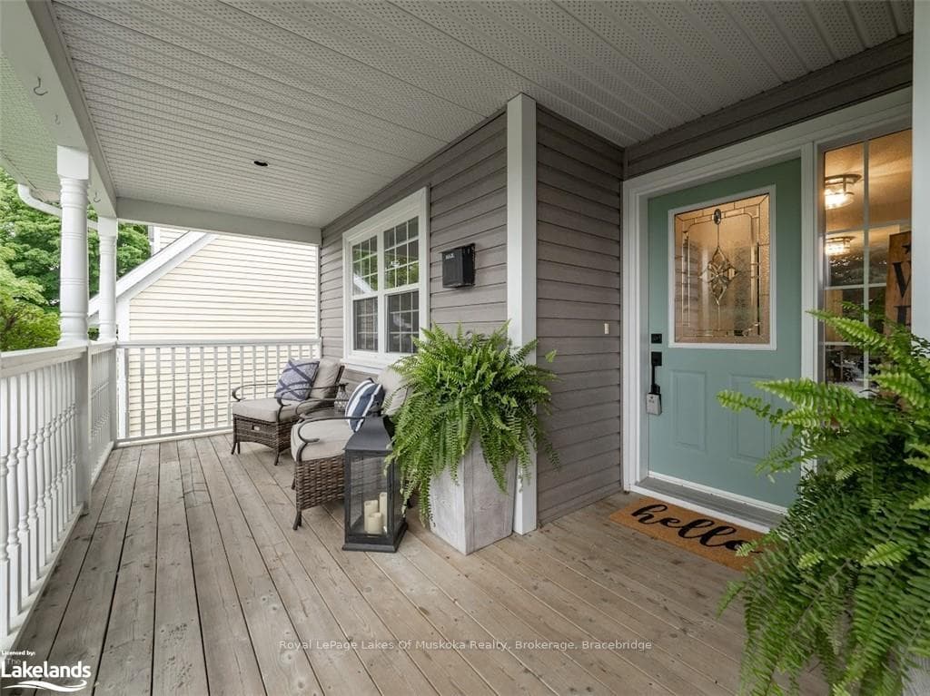 20 COATES Avenue photo 4