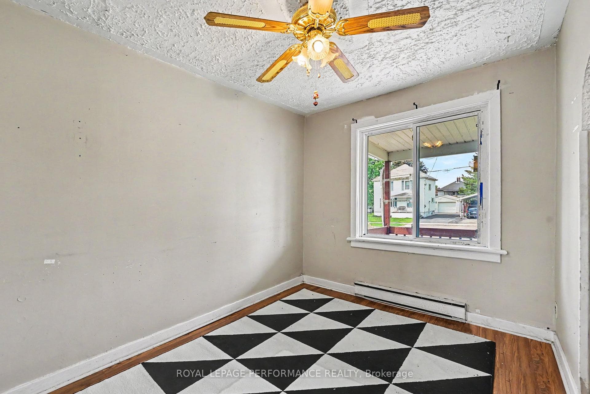 50-52 Leonia Street photo 27