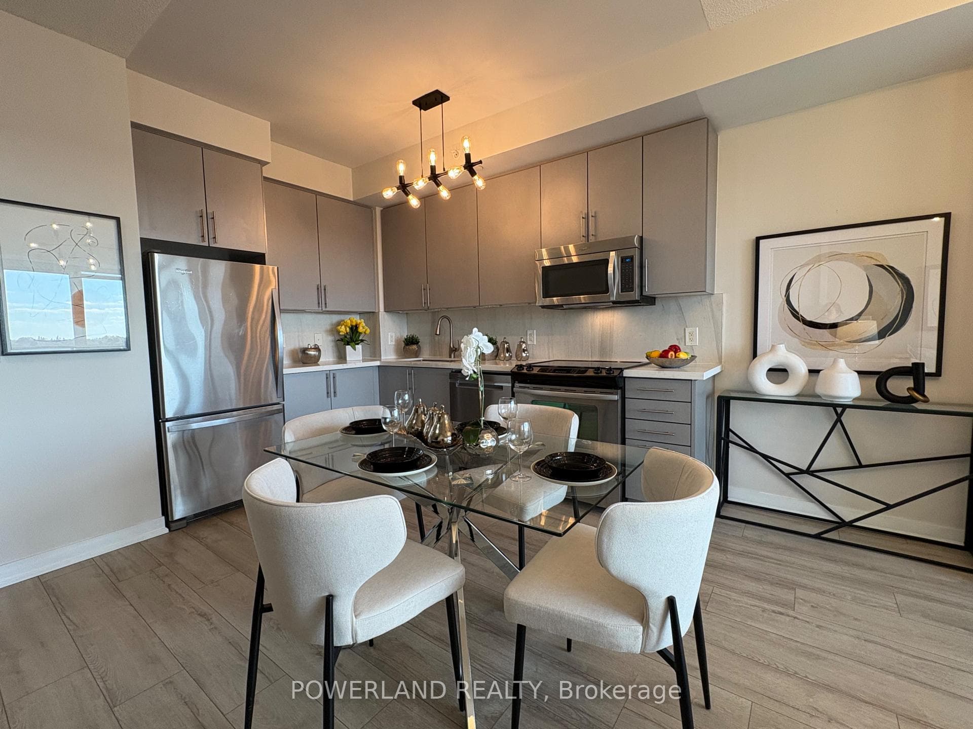60 Berwick Avenue Unit 1105 photo 3