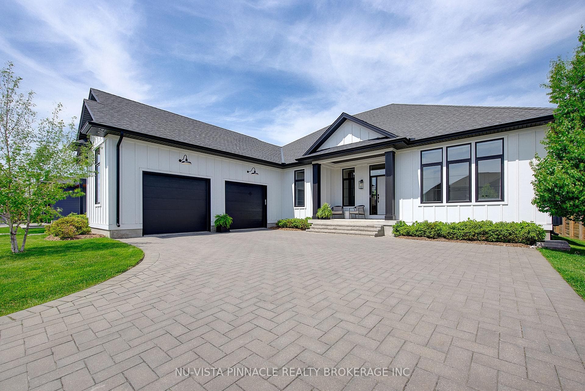 2572 LUCAS Avenue photo 5