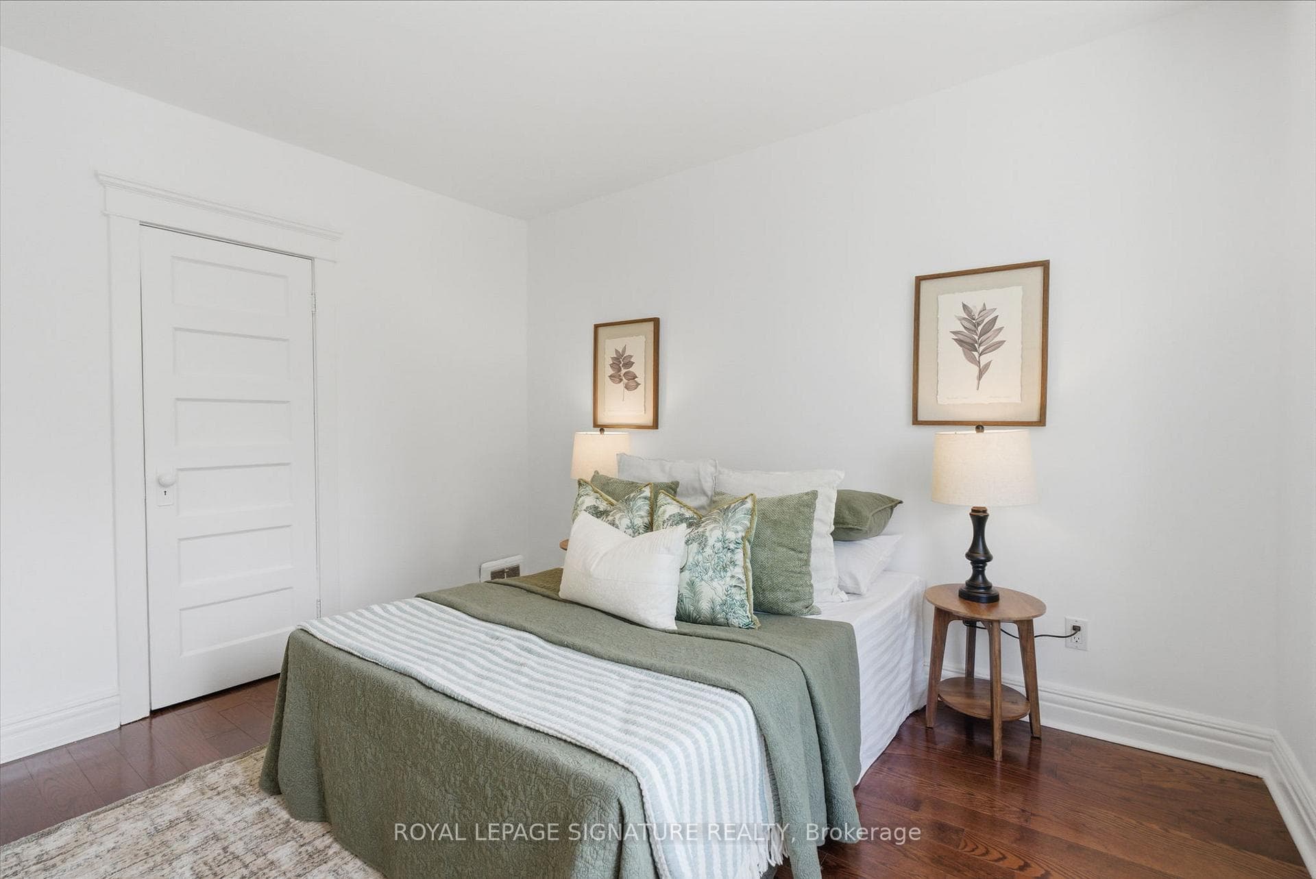 8 Baltic Avenue photo 18