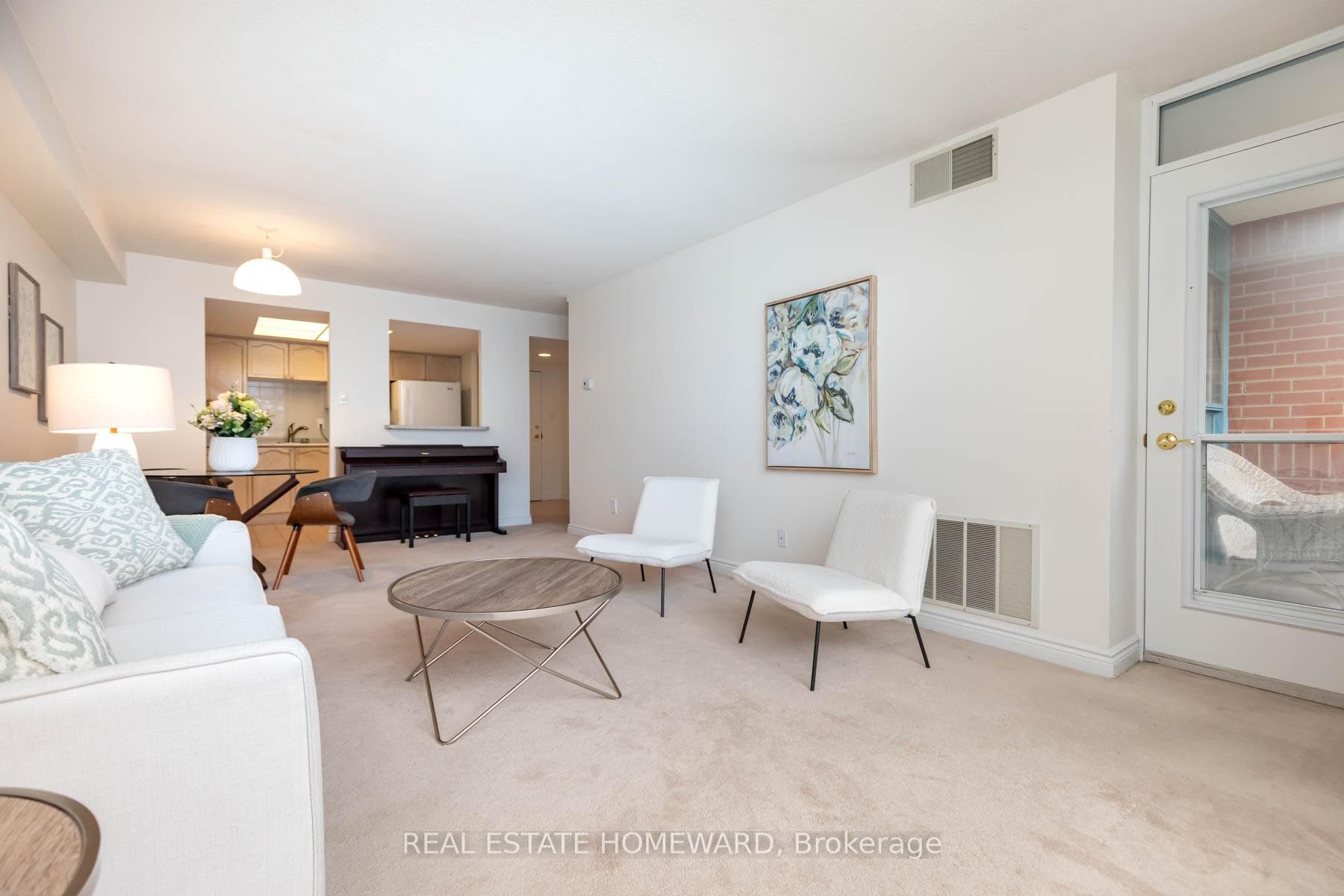 1093 Kingston Rd Avenue Unit 409 photo 6