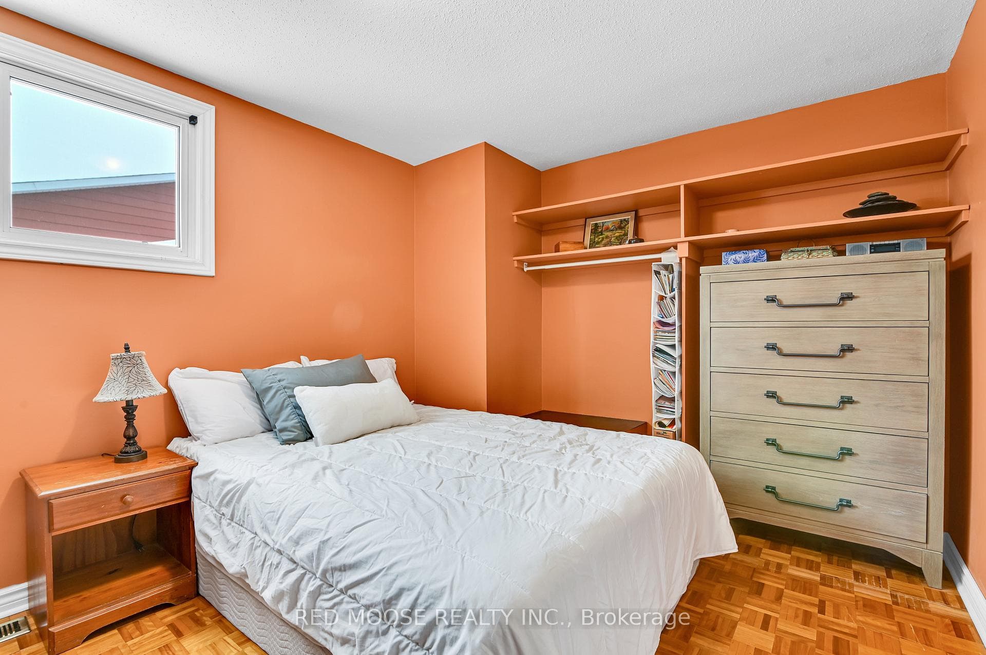 110 Woodfield Drive photo 18