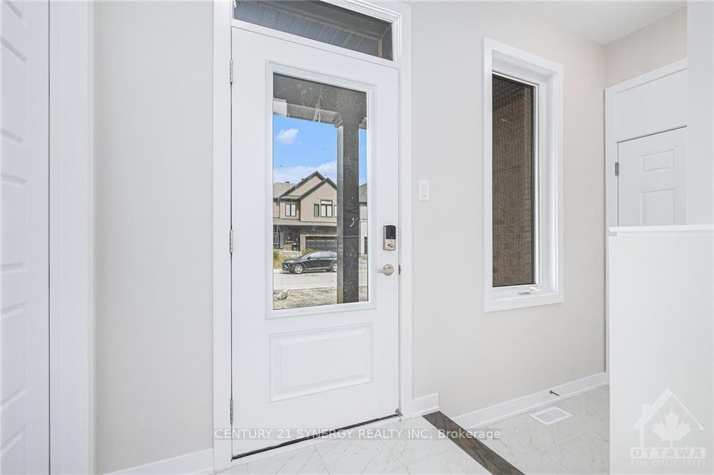 213 CONSERVENCY Drive photo 3