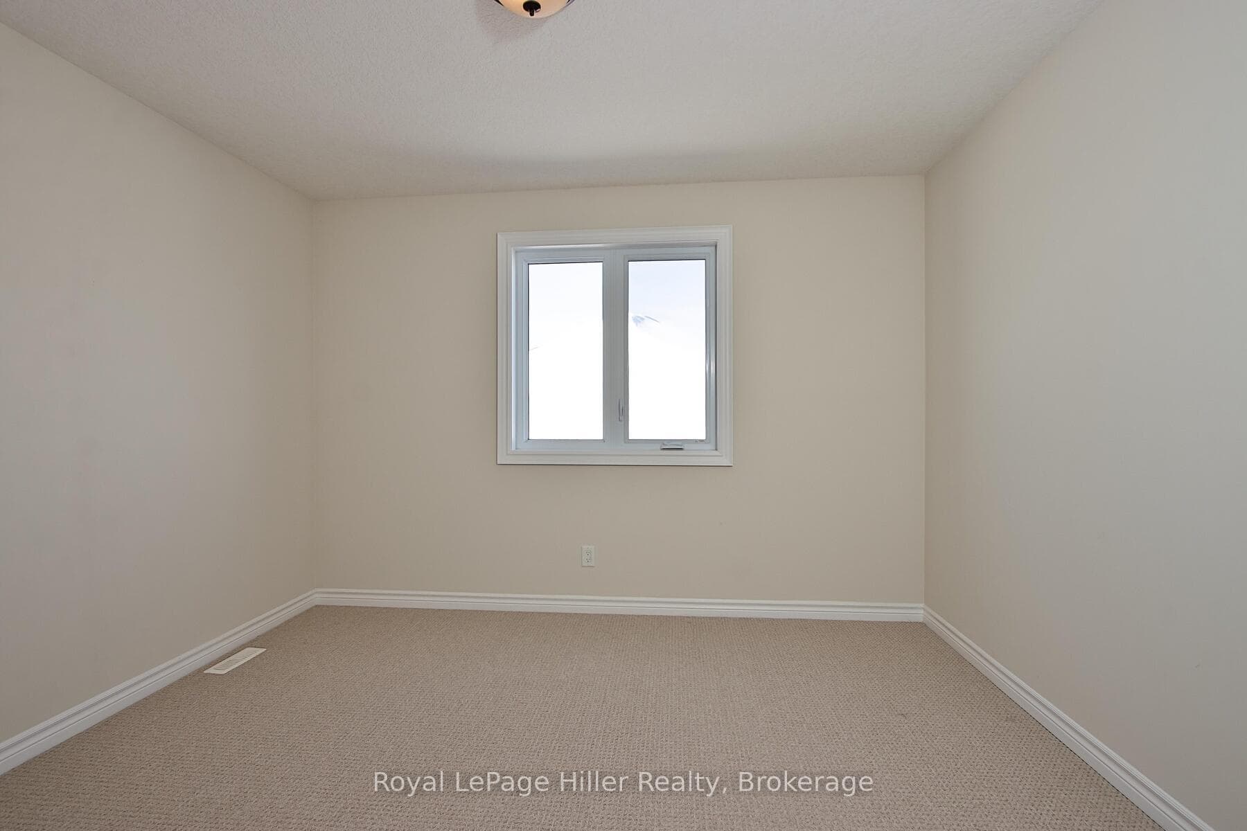143 Watson Street photo 20