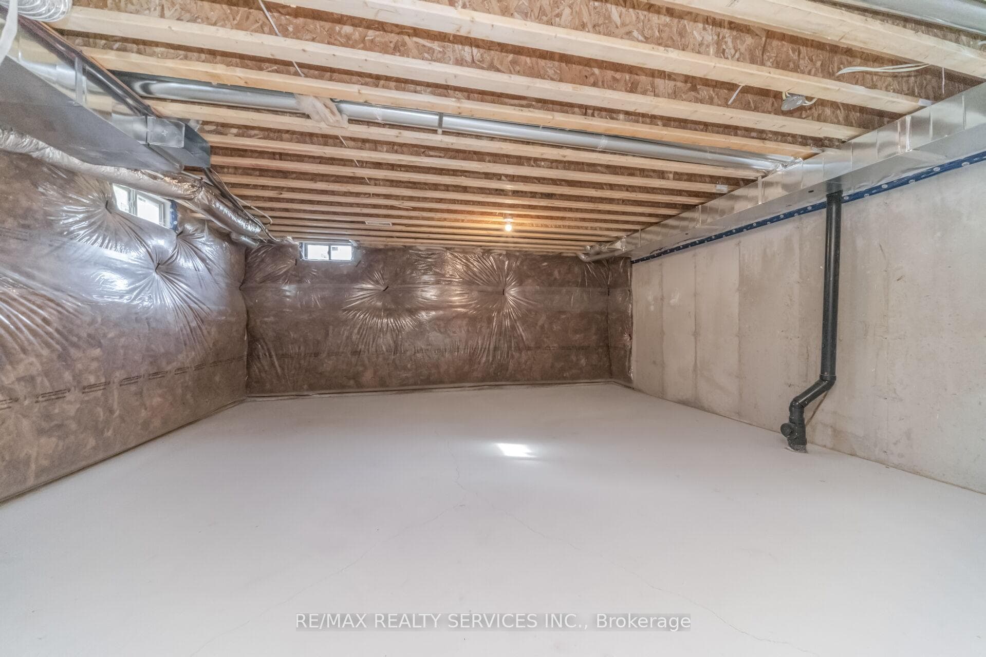 69 Kirkwood Way photo 38