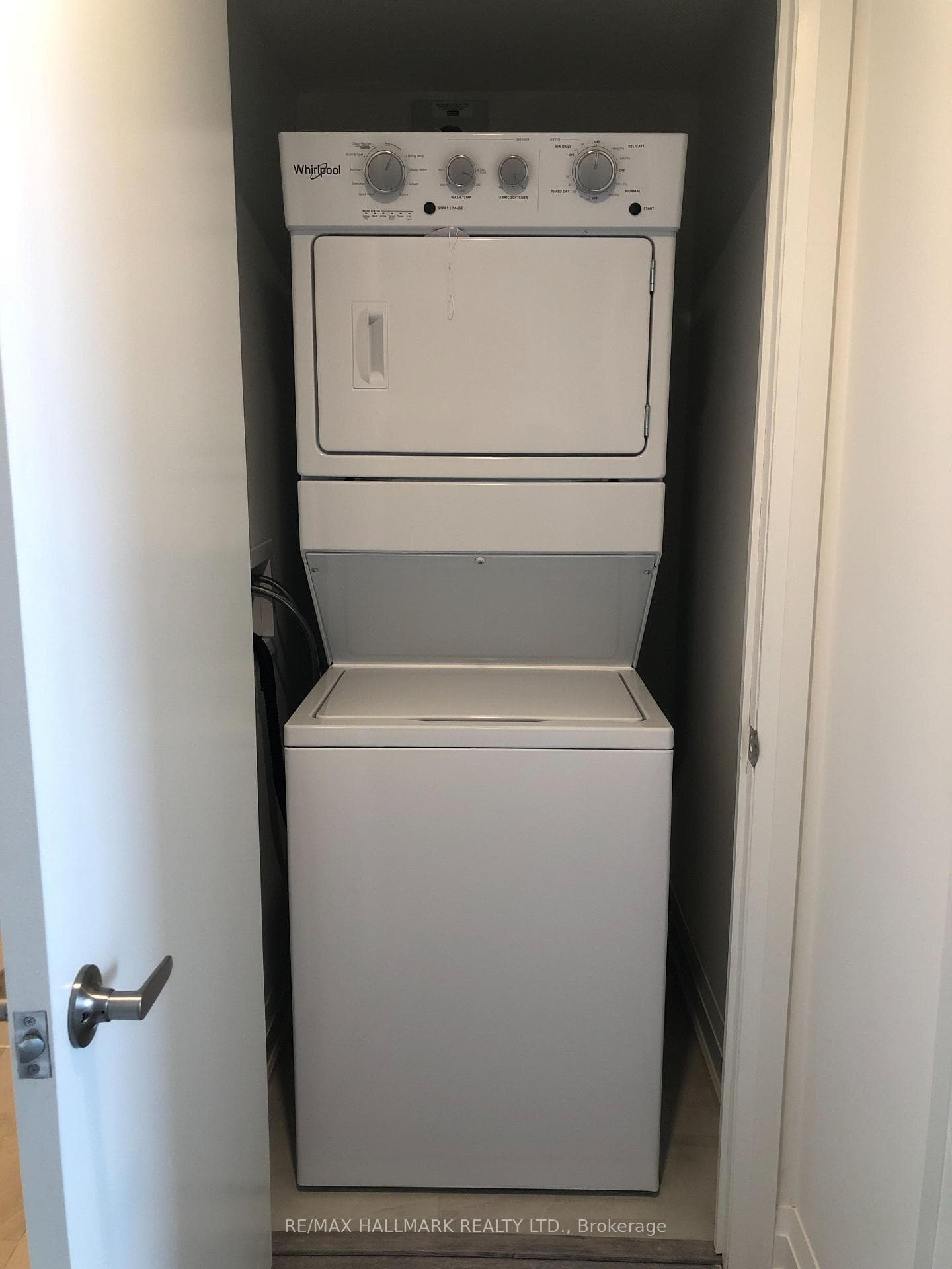 58 Lakeside Terrace Unit 602 photo 13