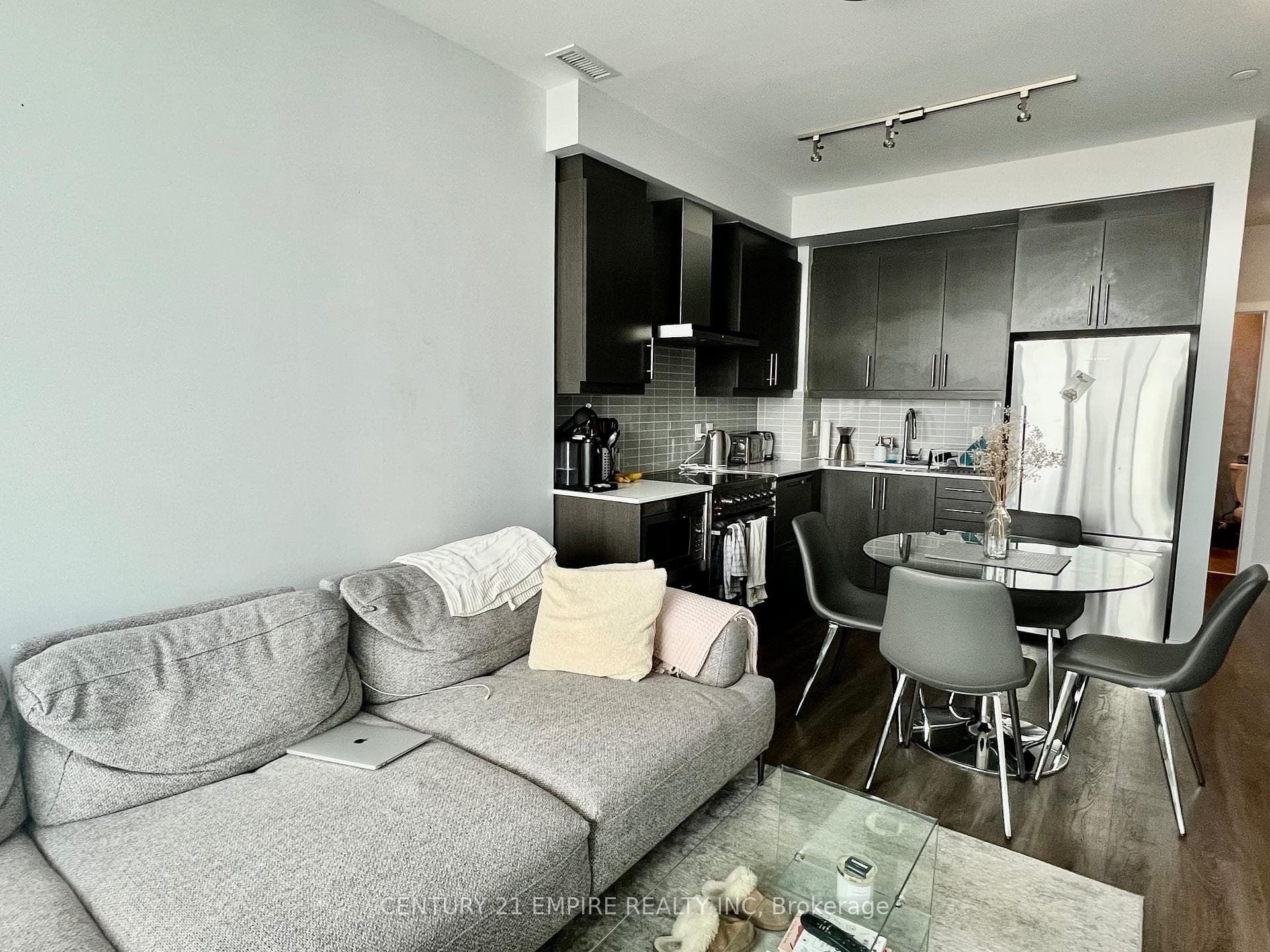 1486 Bathurst Street Unit 1302 photo 5