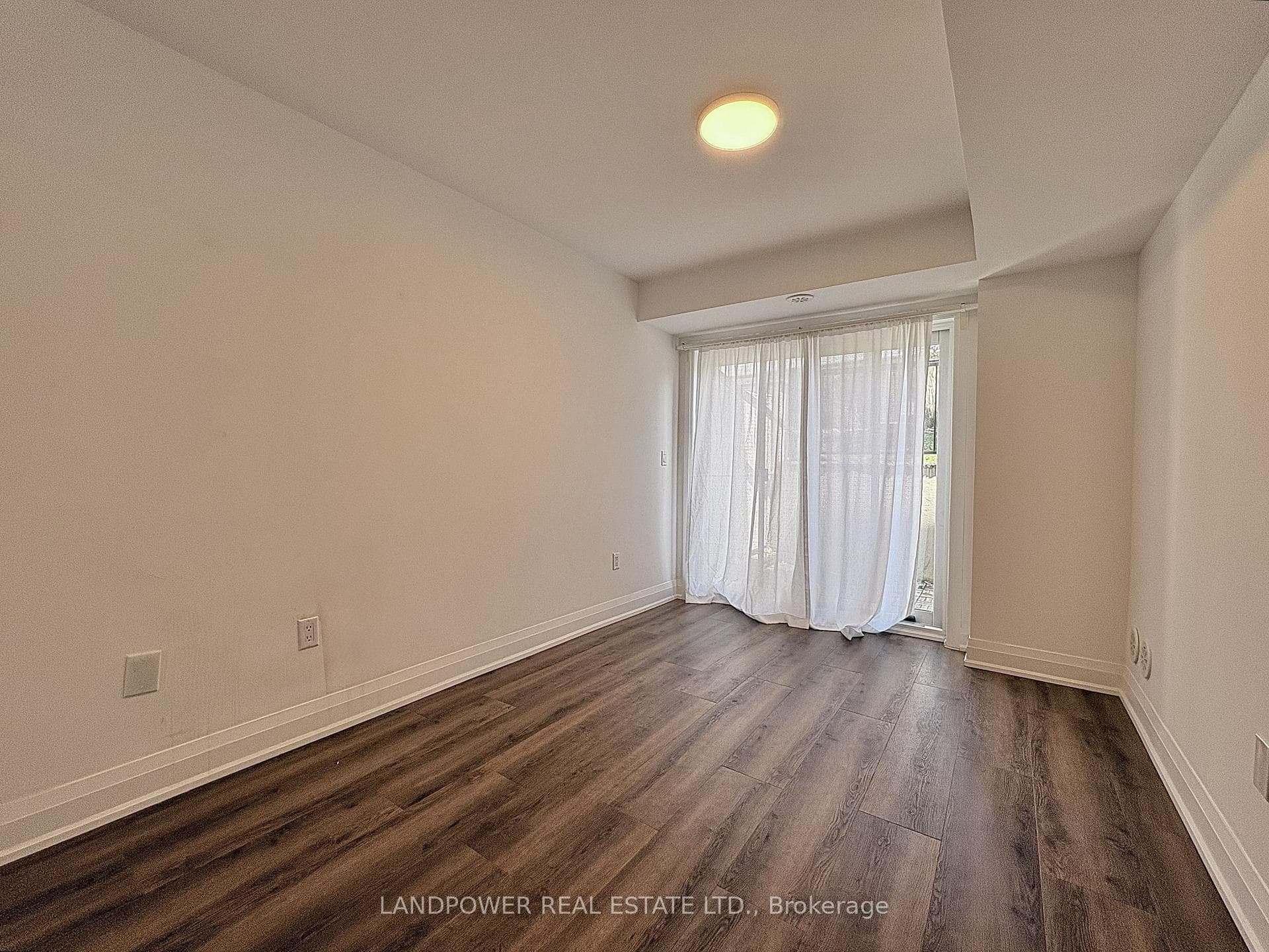 175 William Duncan Road Unit 5 photo 8