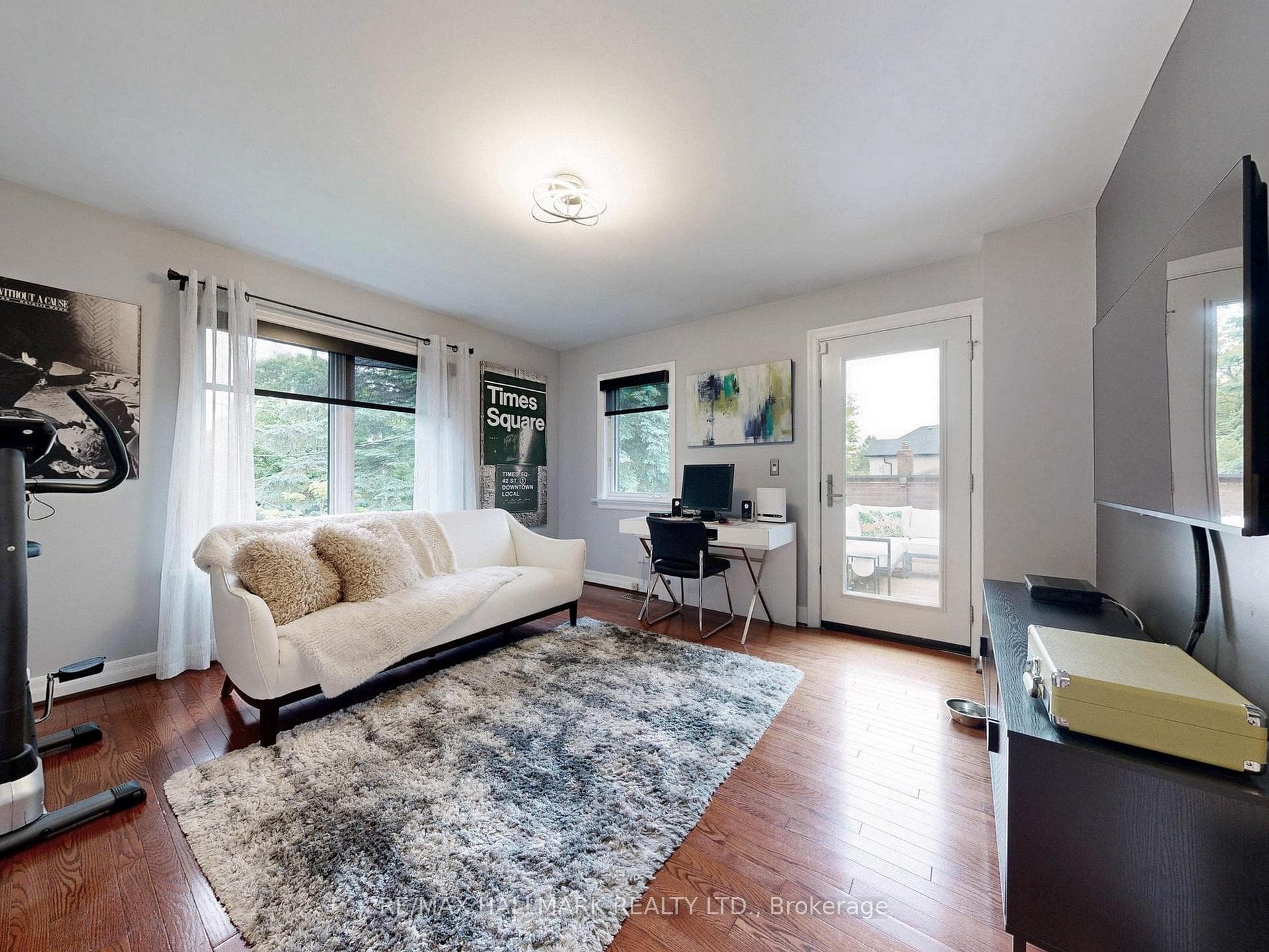 30 Larwood Boulevard photo 29