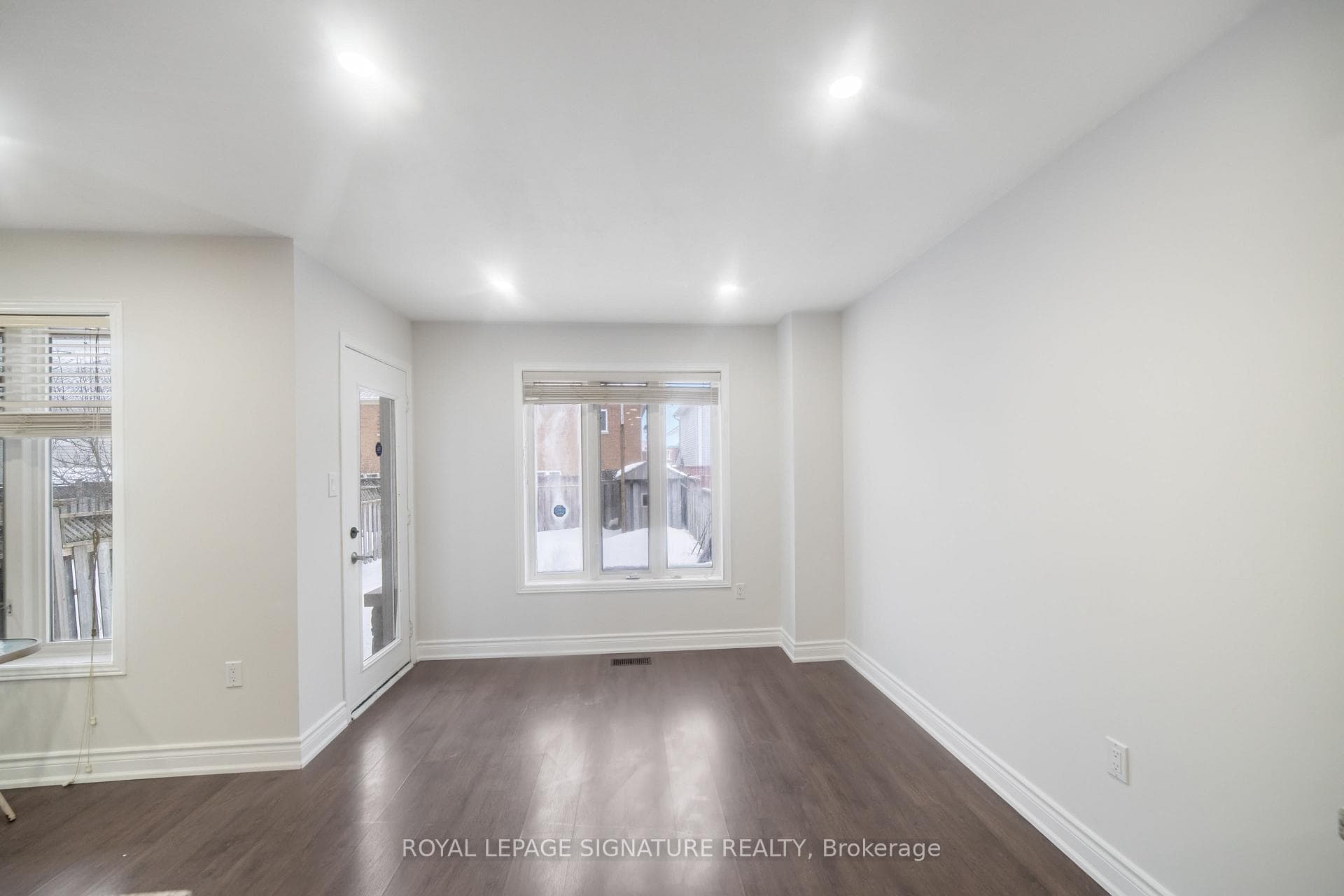 36 Eastport Drive photo 7