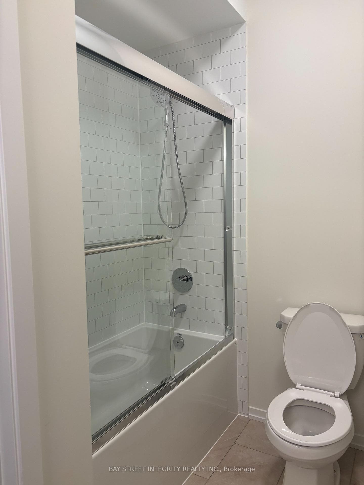 64 Matawin Lane photo 19