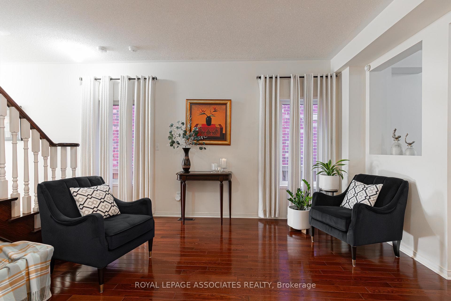 165 Heartview Road photo 2
